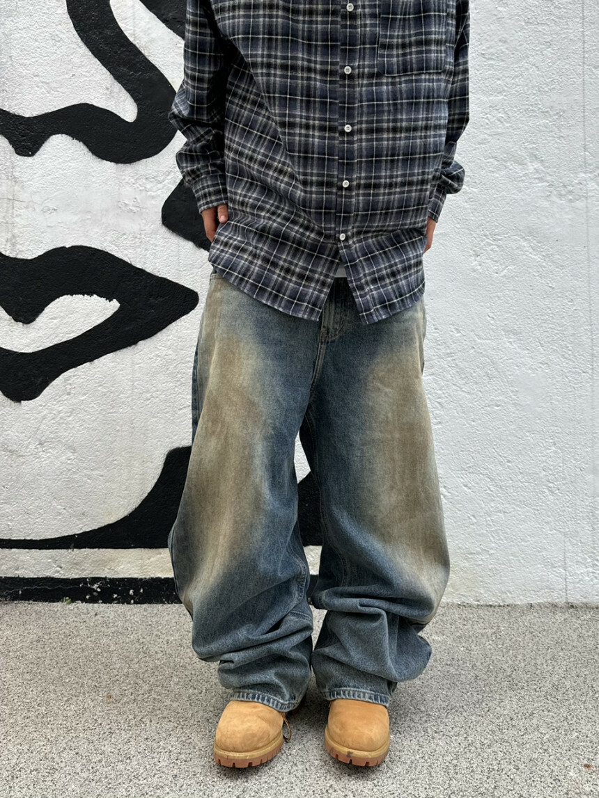 Rust水洗刷色牛仔褲