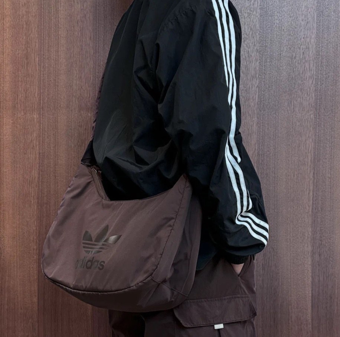 Adidas Originals 雲朵包 皺摺提手 可可棕色 紅棕色 象牙白色 側背包 手提包 3色/預購