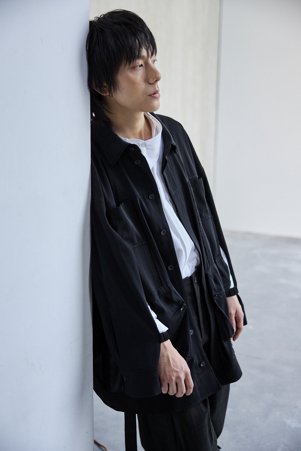 大口袋剪接外套