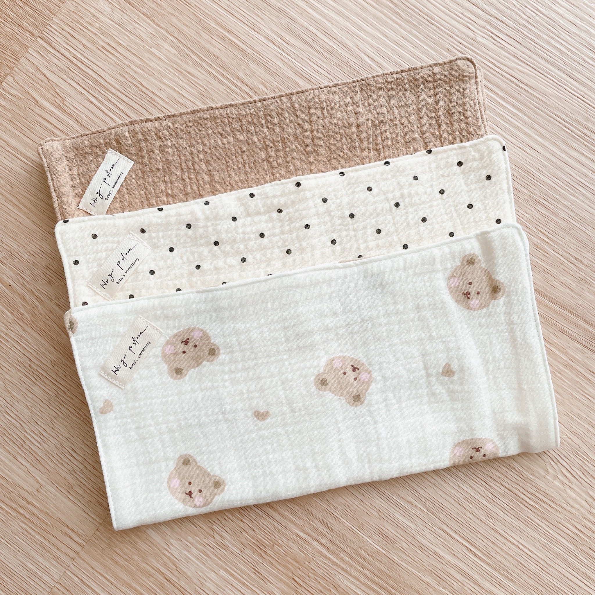 Hi Y.P store-手作六層紗紗布巾-腮紅小熊(3件組)