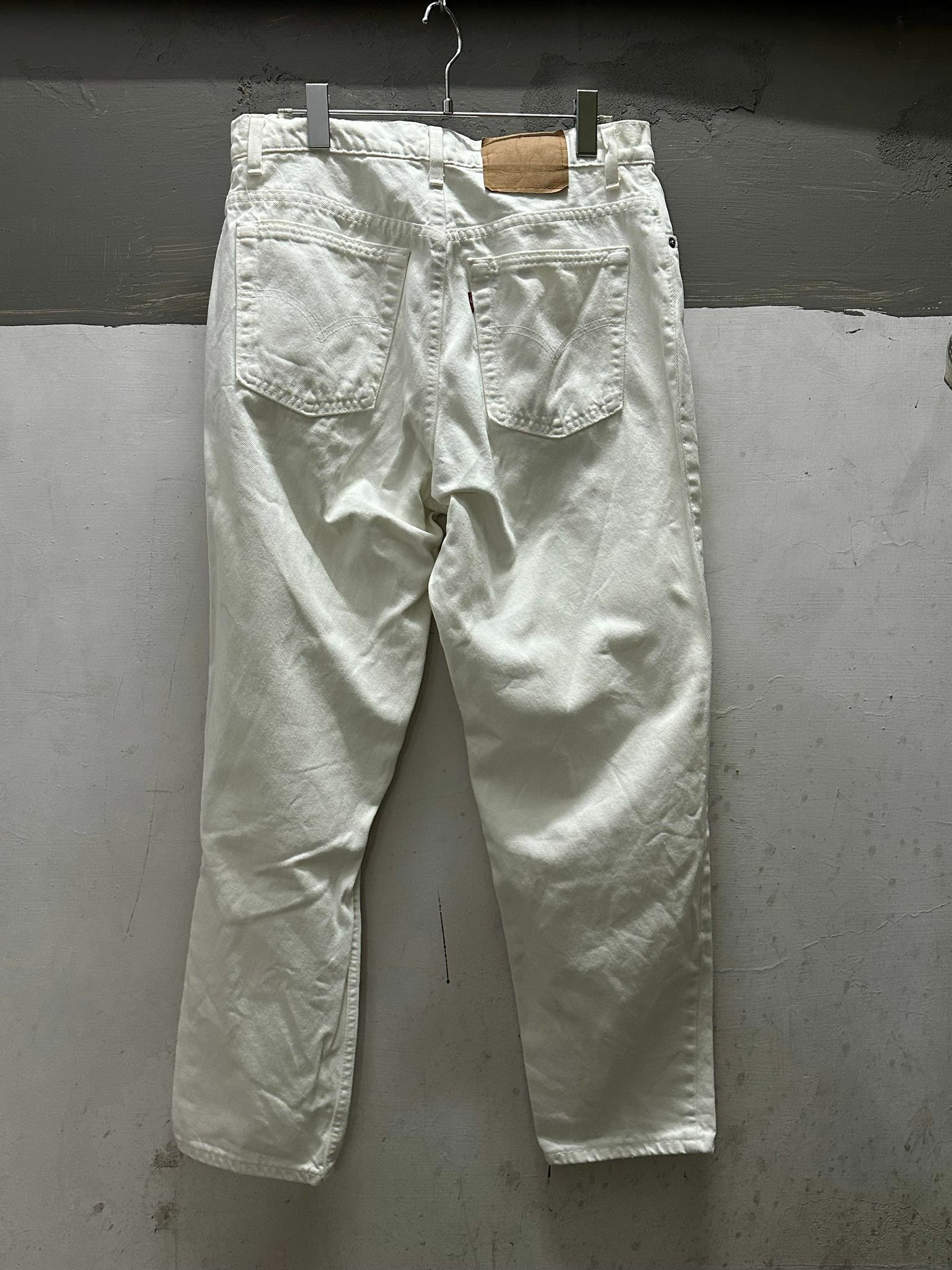 90s LEVIS 550 White Jeans Made in USA