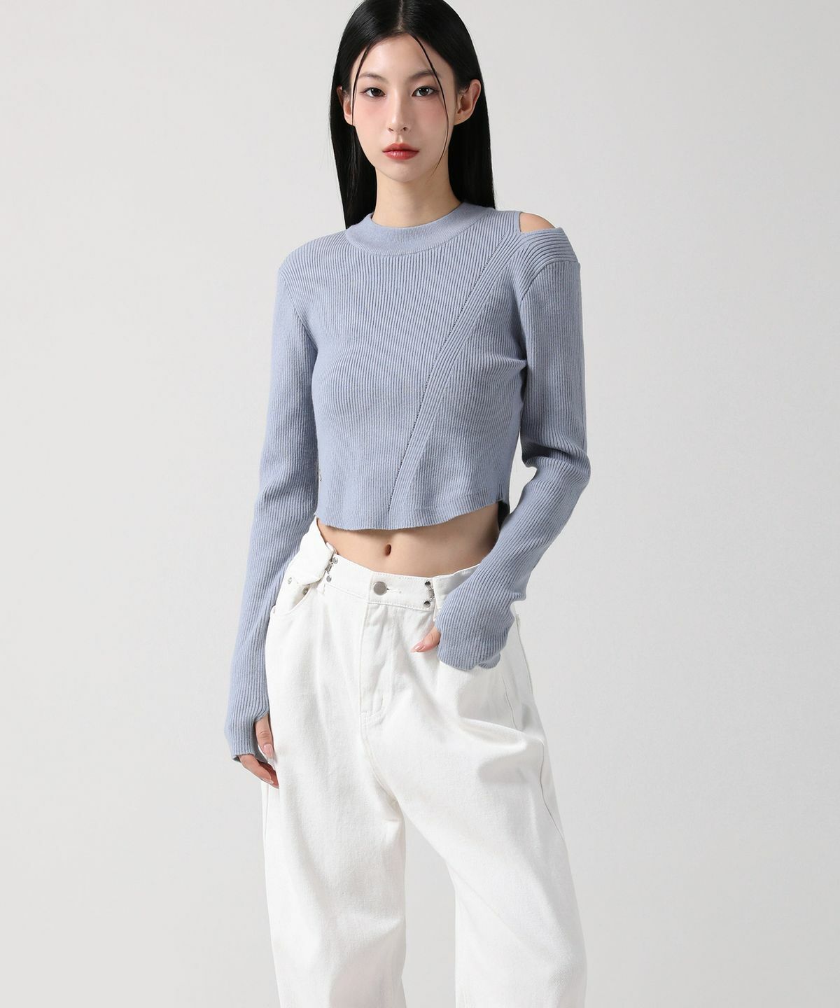 AVANDRESS Tati Hole Round Knit