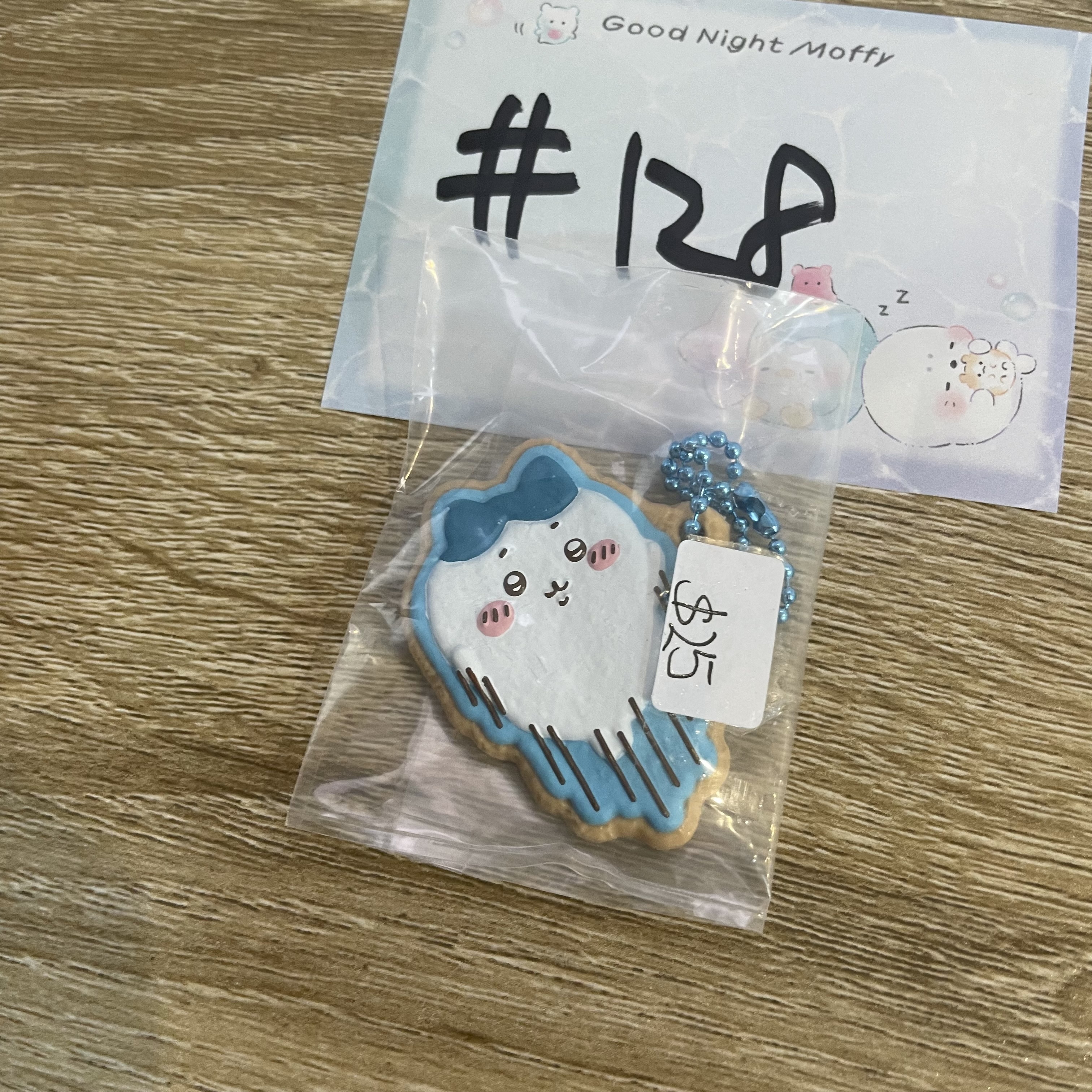 CHIIKAWA  八字貓 掛件#128