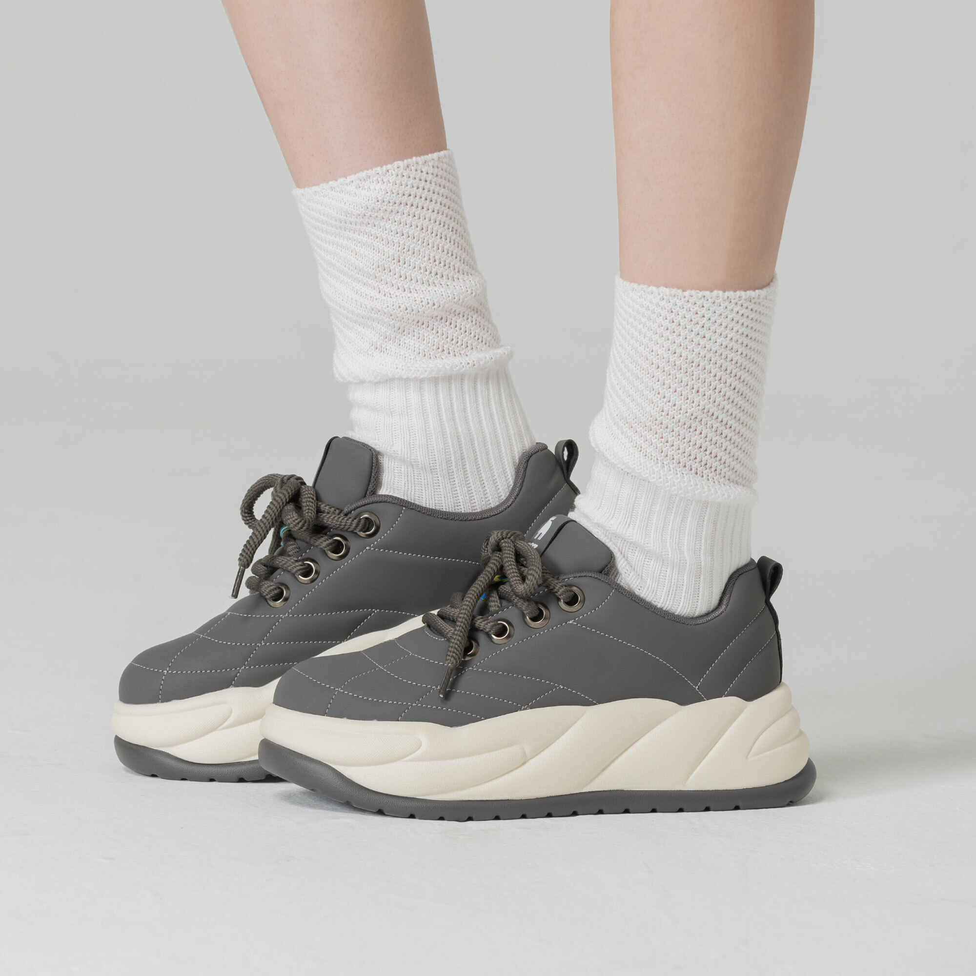 moz瑞典駝鹿漢堡厚底休閒鞋(灰)