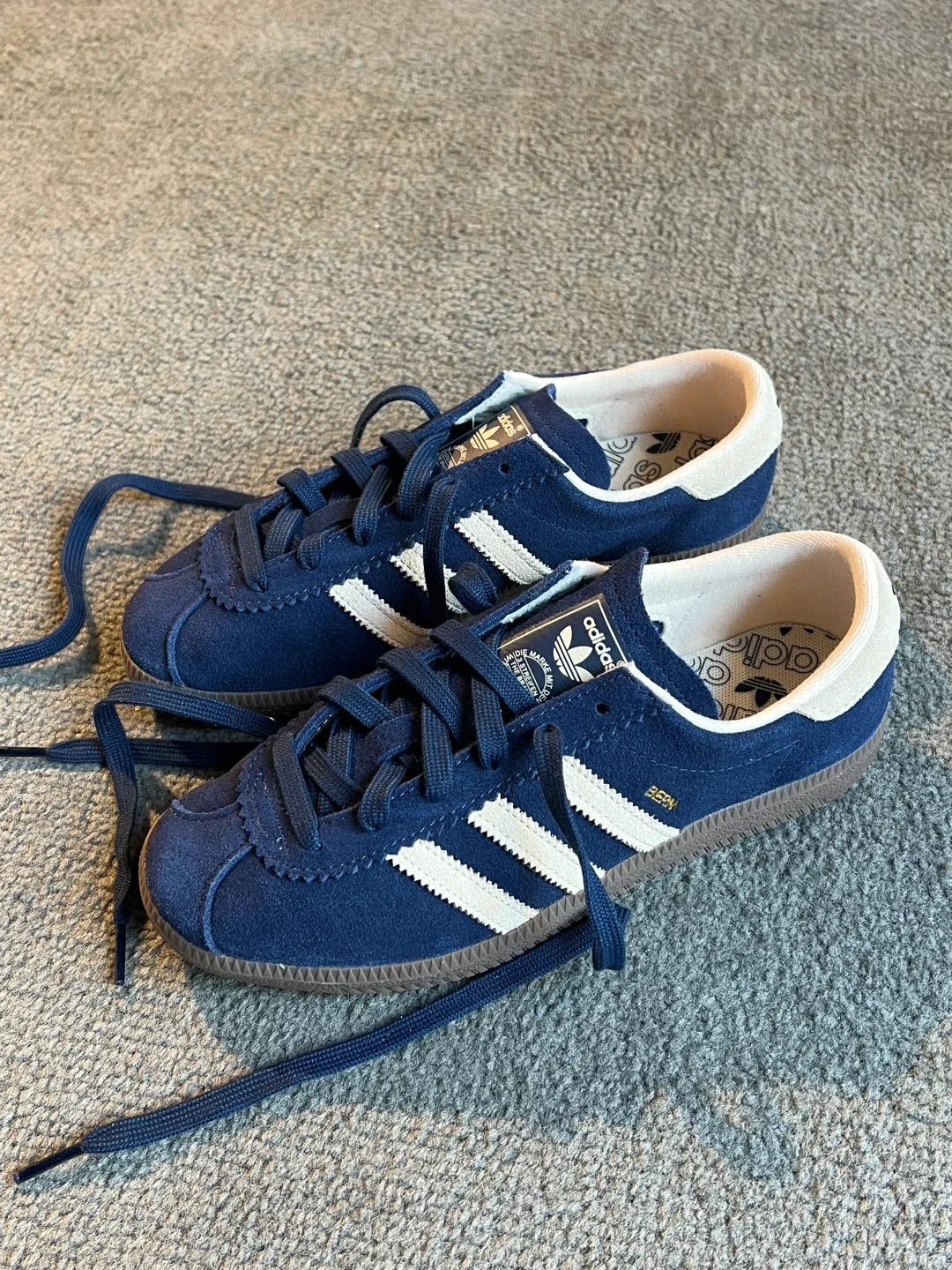 ADIDAS ORIGINALS BERN 海軍藍杏 深藍 藍紫 奶油色 焦糖底 德訓鞋 女鞋 IG2004 / 現貨