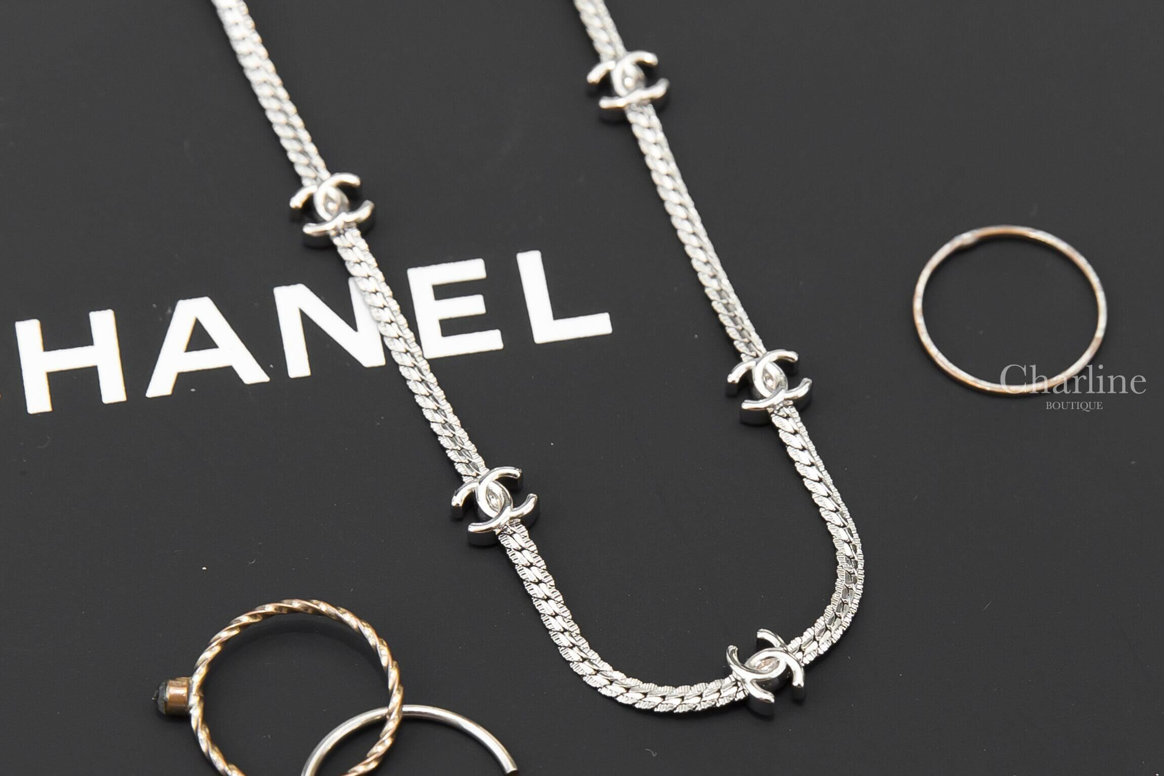 Chanel Long Necklace 銀色十四顆CC長項鍊
