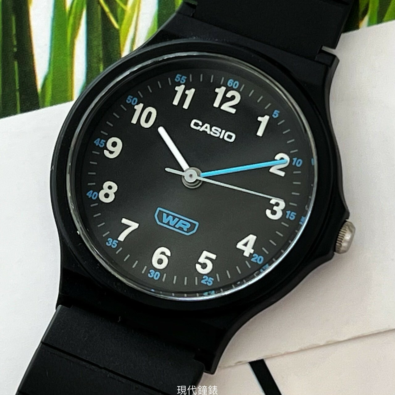 【CASIO】LQ-24B-1B 31.5mm Modern Watch