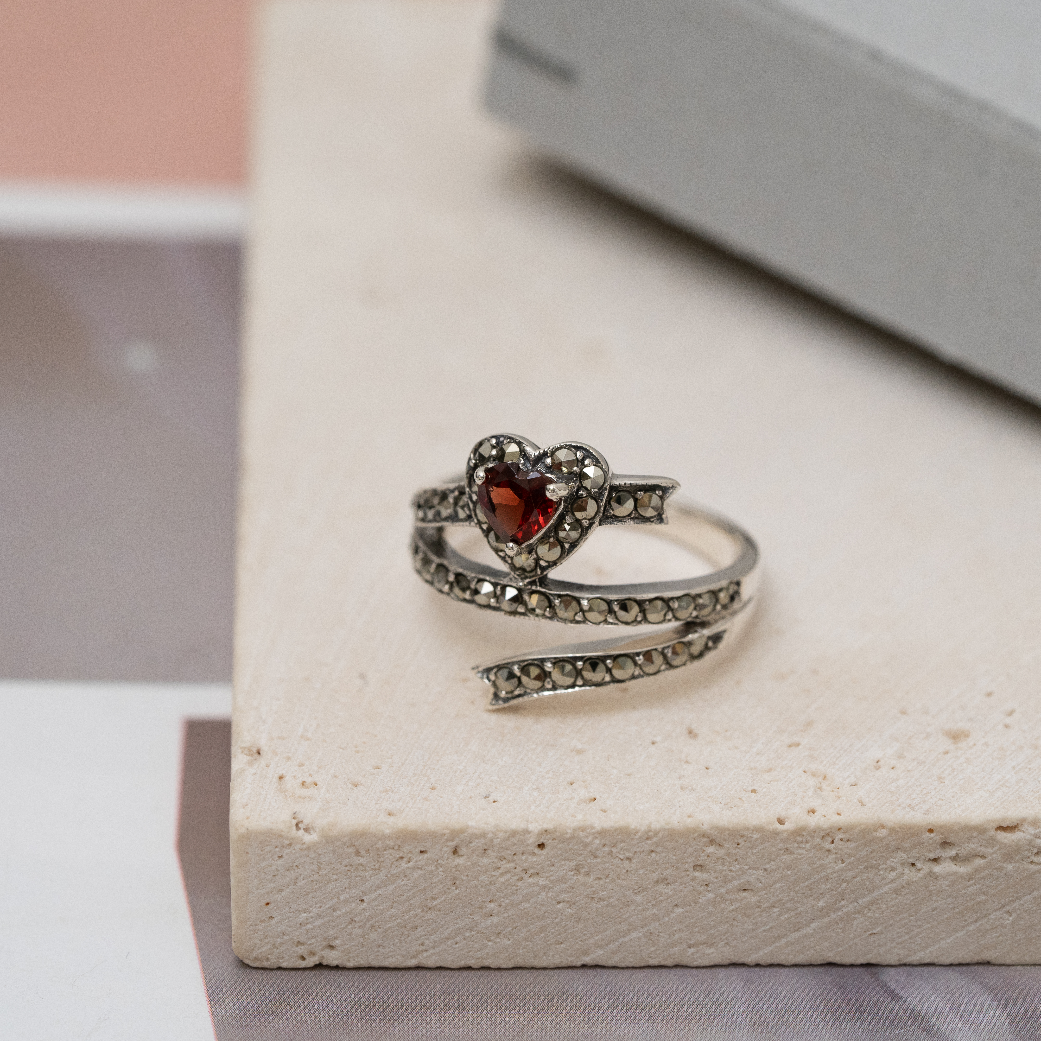 svr75 (非洲莫桑比石榴石)