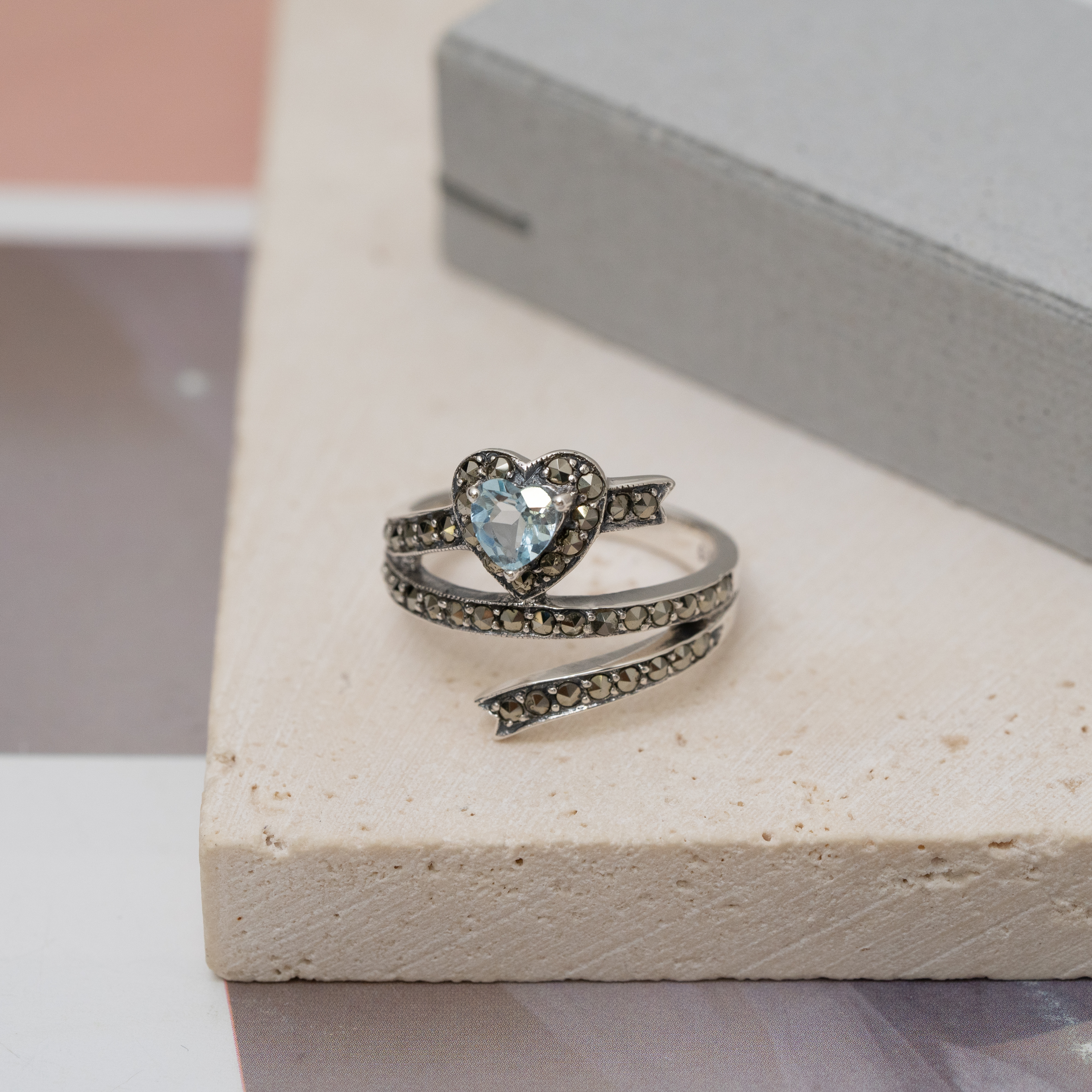 svr75 (天空藍托珀斯 sky blue topaz)