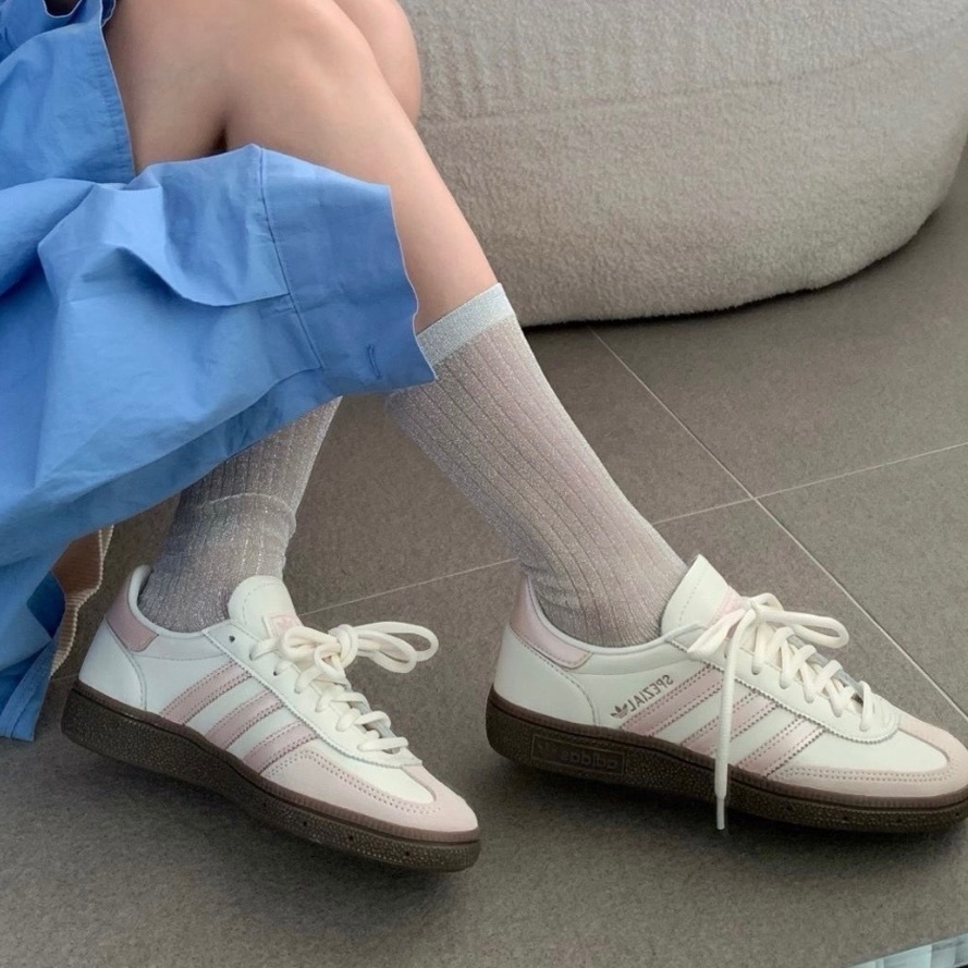 ADIDAS HANDBALL SPEZIAL 珠光粉 亮面 粉嫩配色 女鞋 日本限定 JH8661