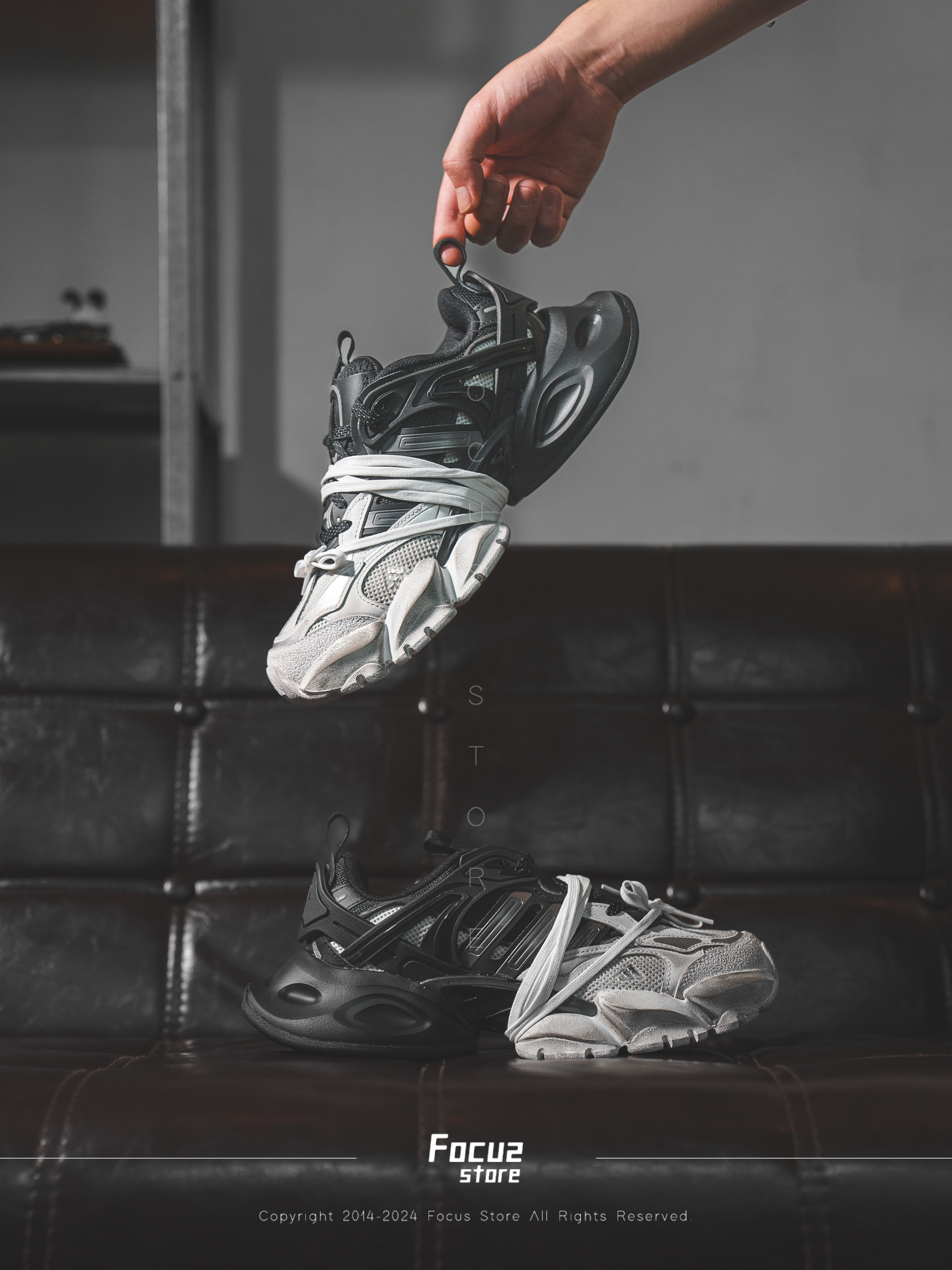 【Focus Store】部分現貨 Adidas XLG Runner Deluxe "Black Grey Split" 黑灰拼色 JR0861