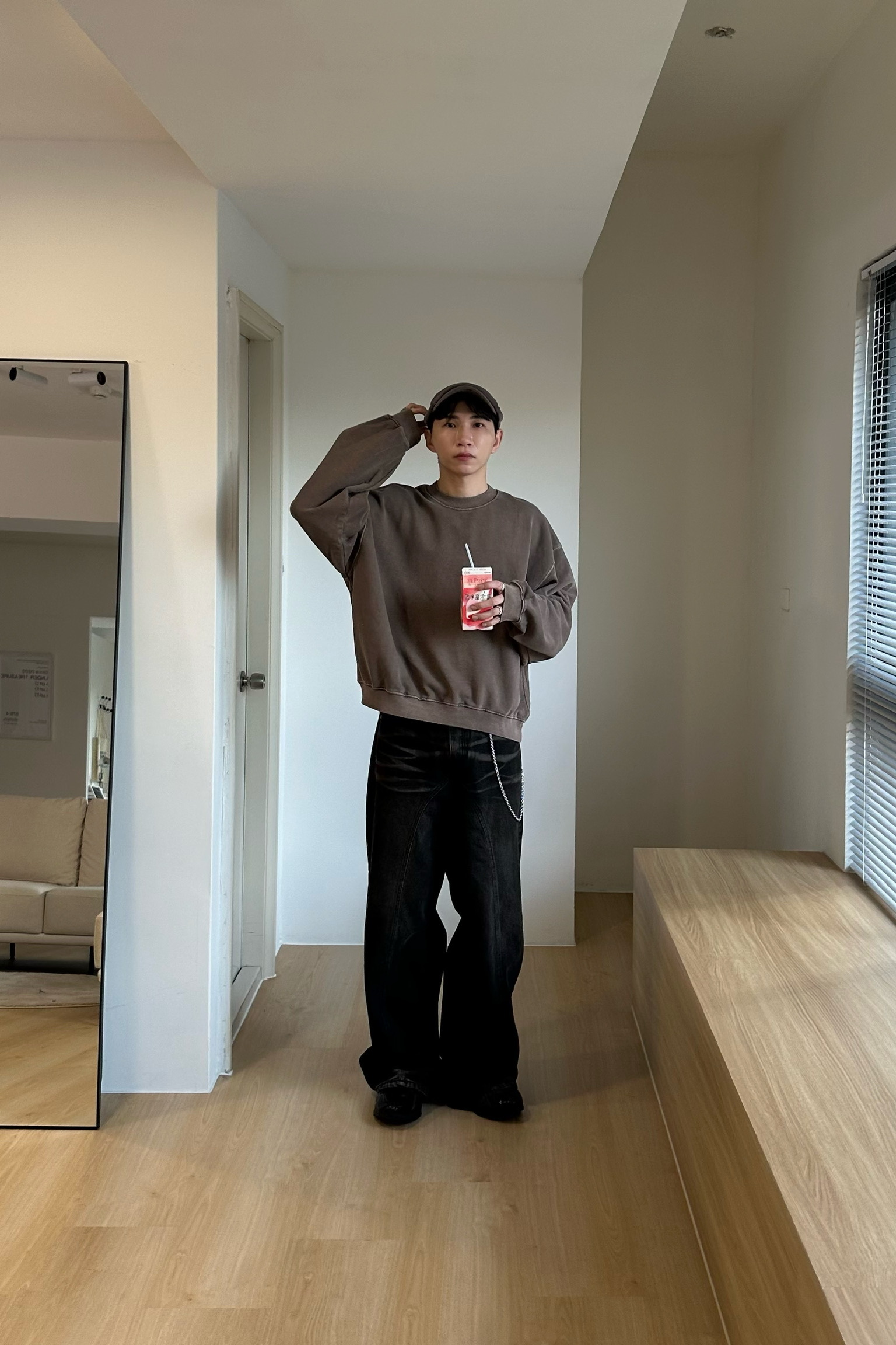 boxy洗舊短版大學Tee