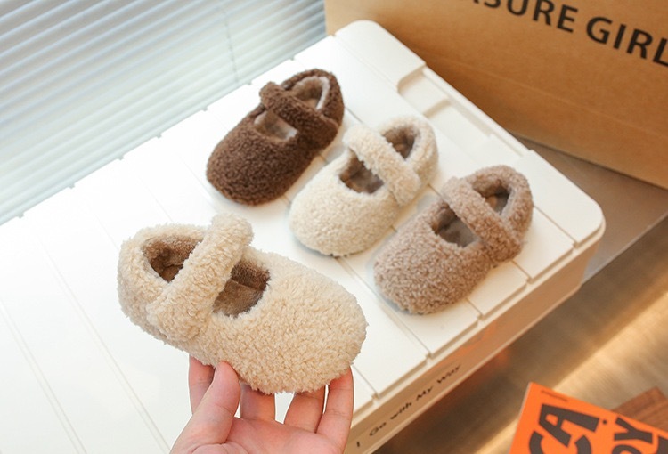 現貨尺寸 25內長 15.0cm｜三色泰迪熊魔鬼氈鞋🐻