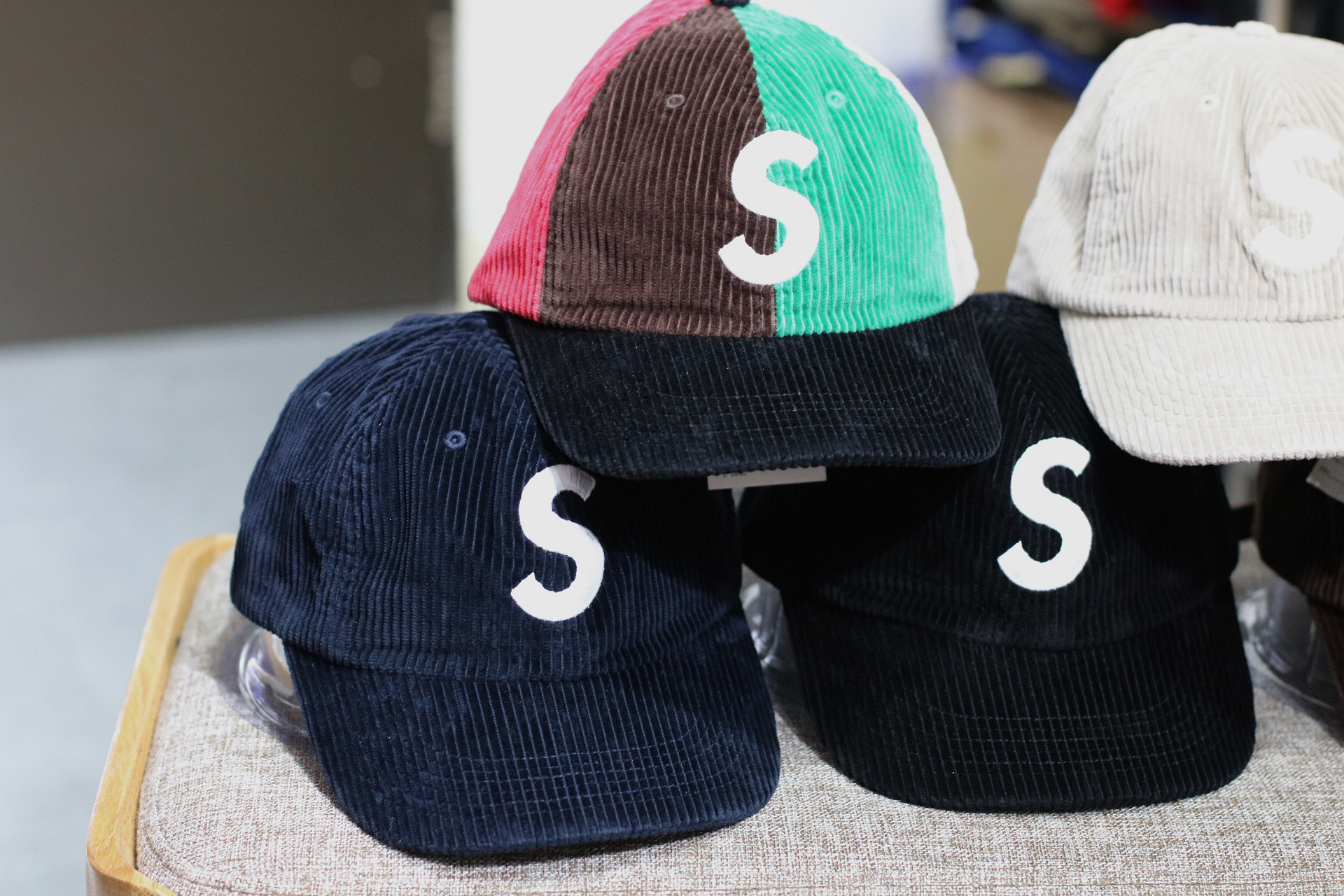 SUPREME FW24 CORDUROY S LOGO 6-PANEL CAP