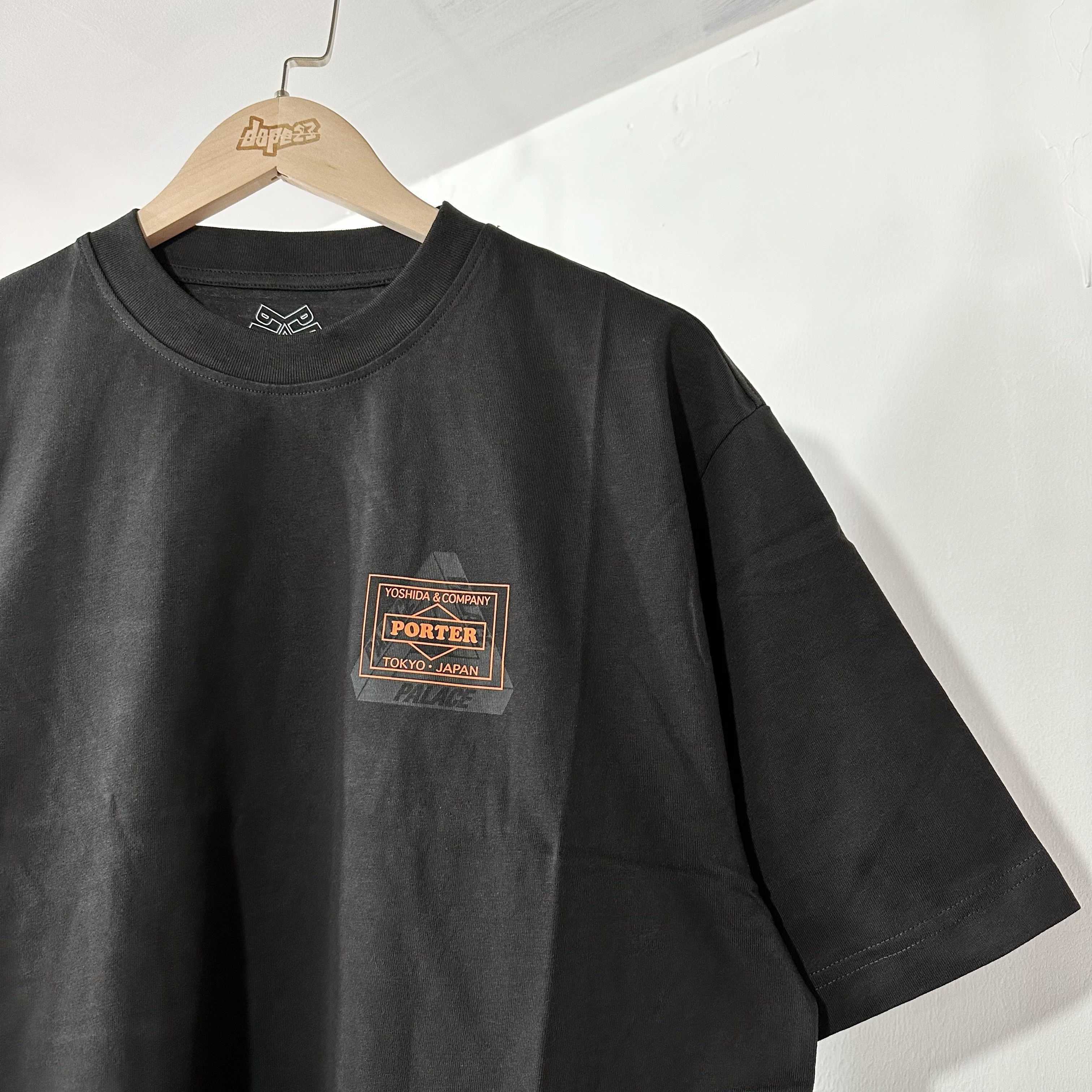 PALACE X PORTER LOGO T-SHIRT BLACK 聯名限定