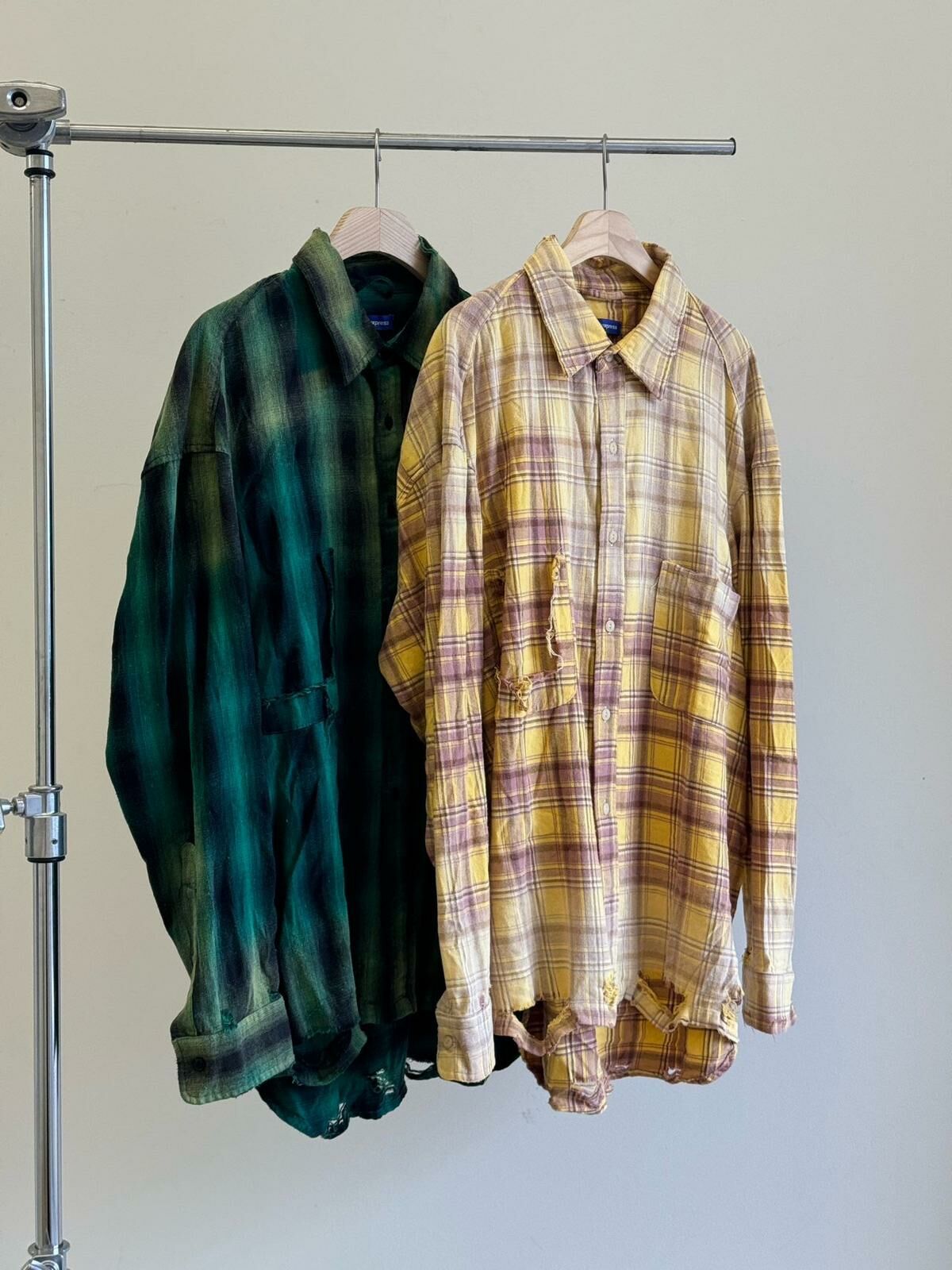 英文字格仔長袖恤衫 DDM-045S