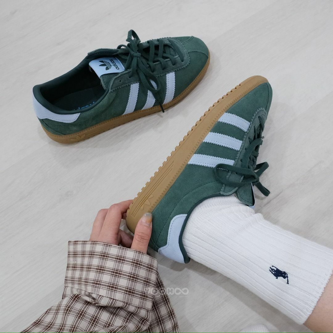 預購┃adidas ORIGINALS BERMUDA  麂皮 綠色