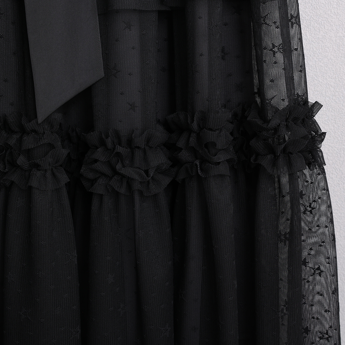 設計款星柄分層紗裙 / 黑色