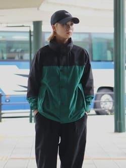 日本 TNF Hydrena Wind Jacket