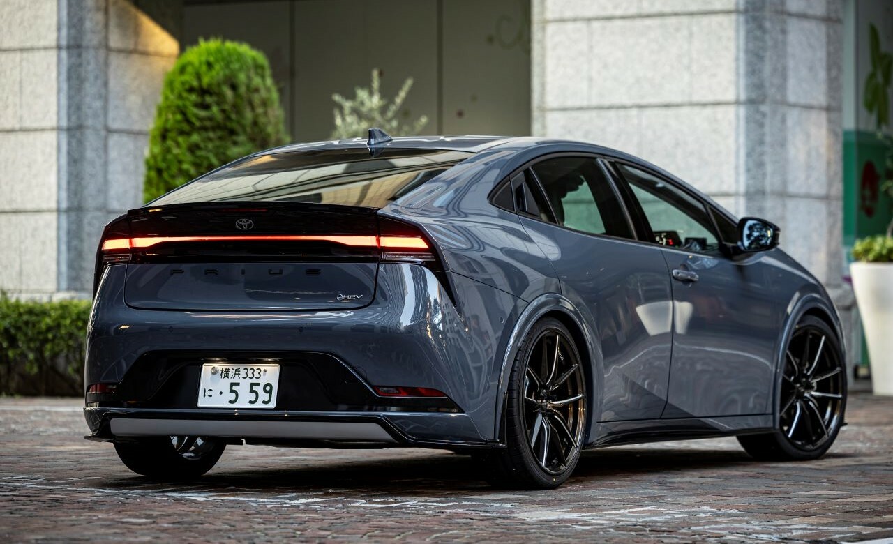 MAX ORIDO x AKEa 空力套件組 TOYOTA PRIUS PHEV 2023-