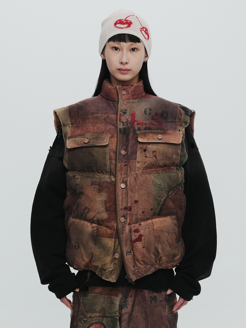 PLATEAU STUDIO / Digital print puffer vest