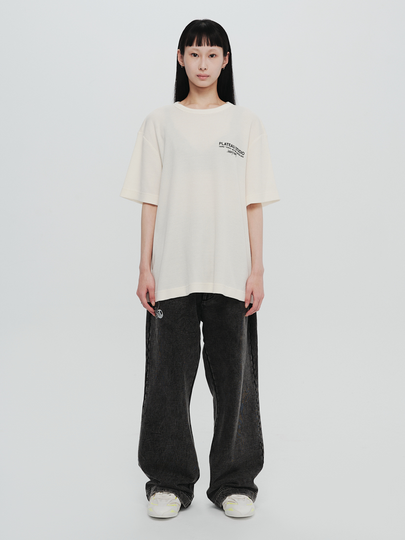 PLATEAU STUDIO / 2024 Logo waffle tee - Light beige