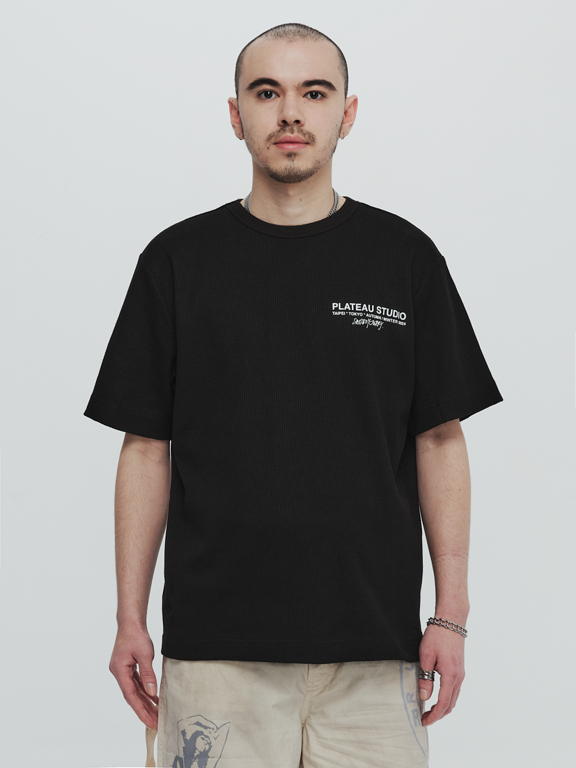 PLATEAU STUDIO / 2024 Logo waffle tee - black