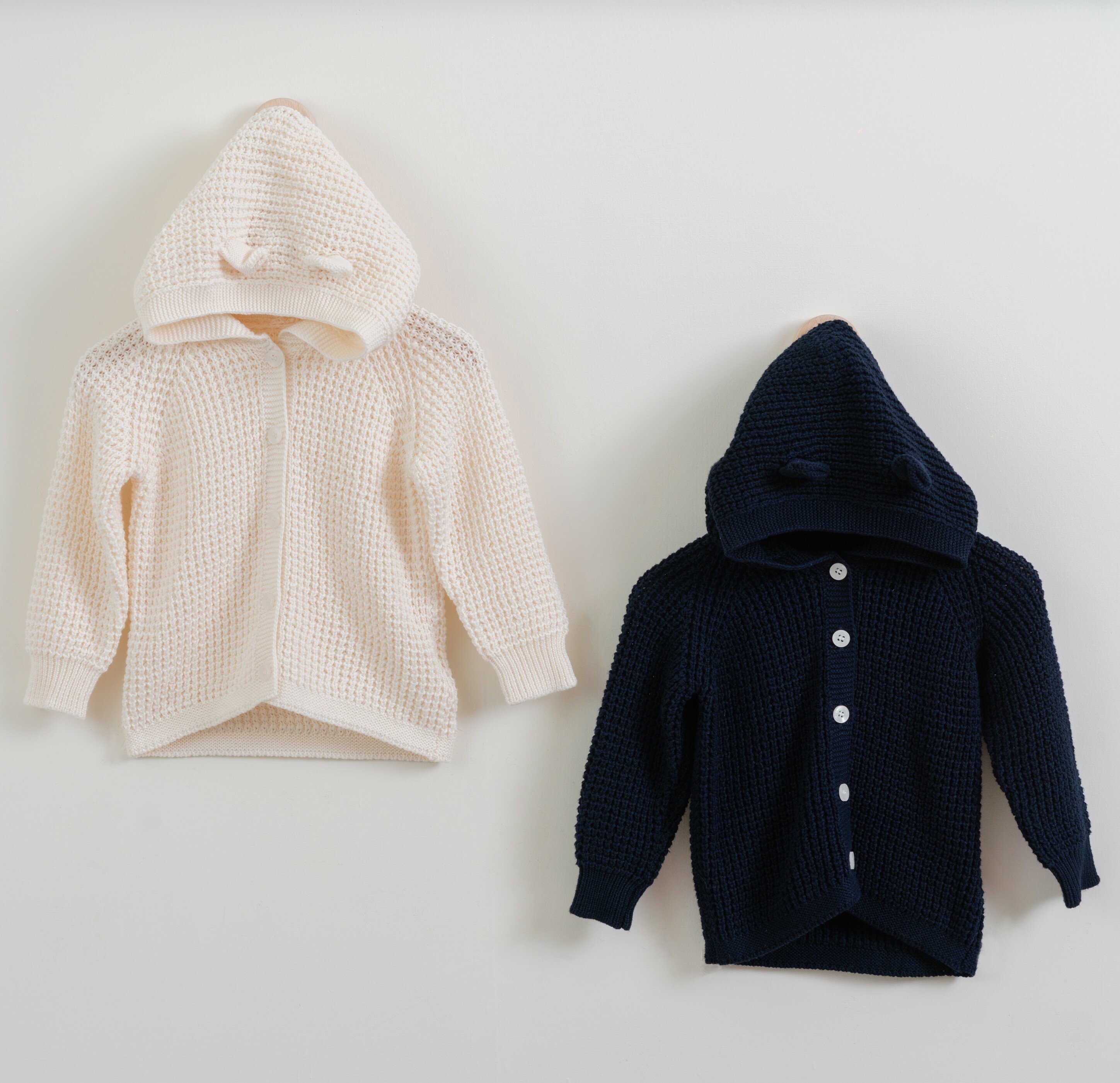 熊寶寶連帽針織毛衣外套-兩色