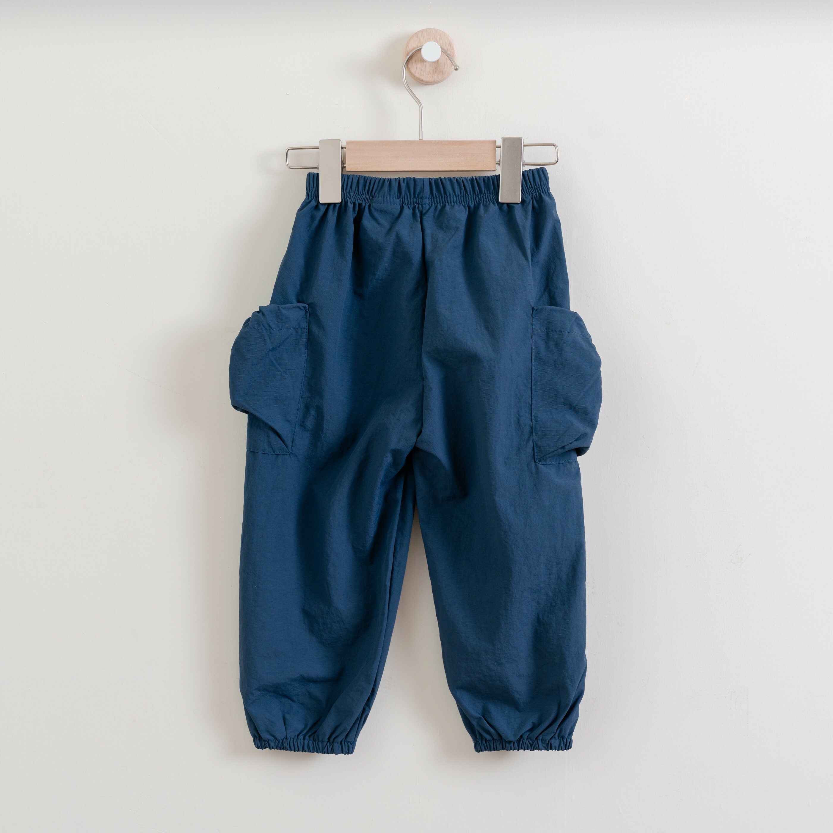 韓國 1st Blue-秋款撞色縮口工裝褲-藍色背面