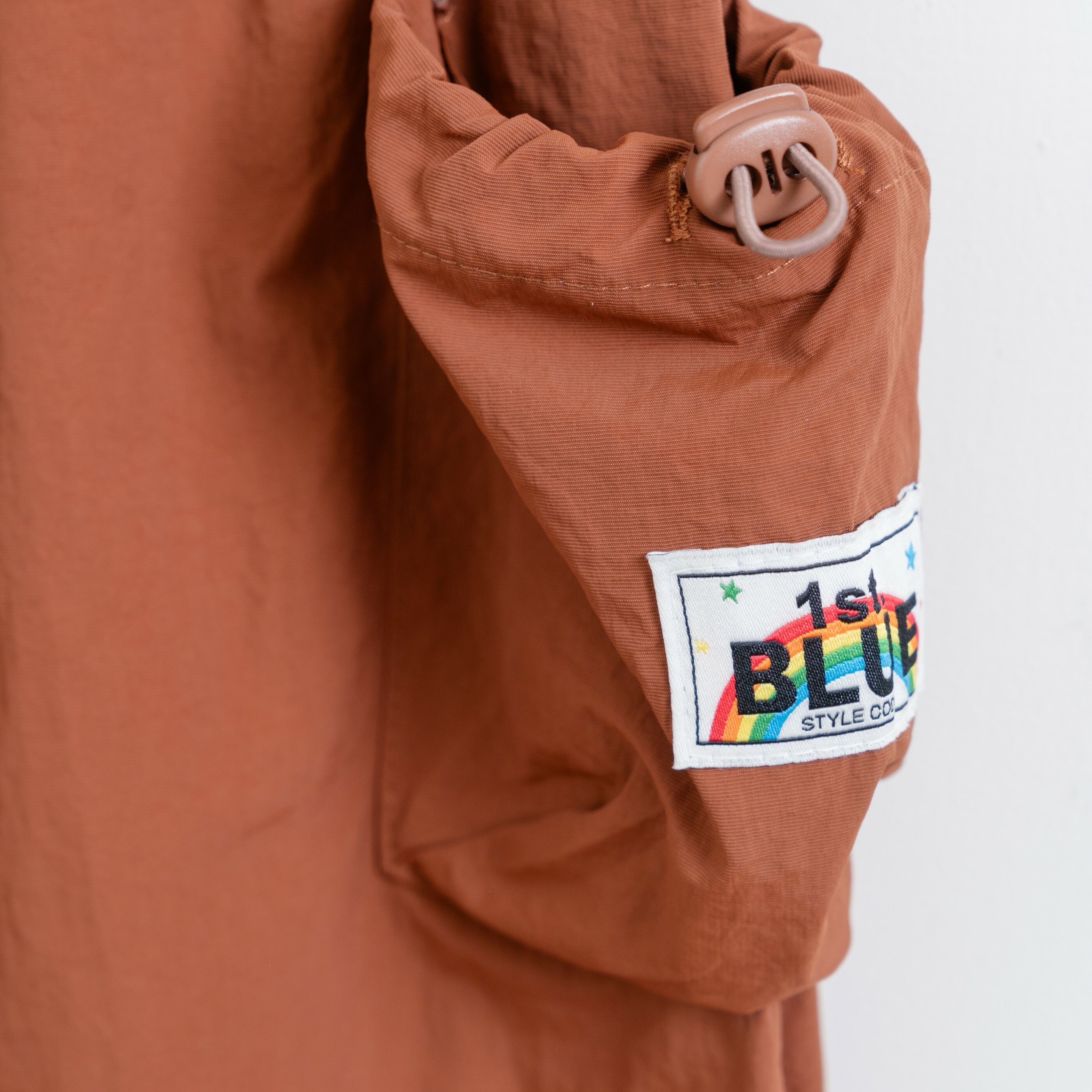 韓國 1st Blue-秋款撞色縮口工裝褲-棕色布標