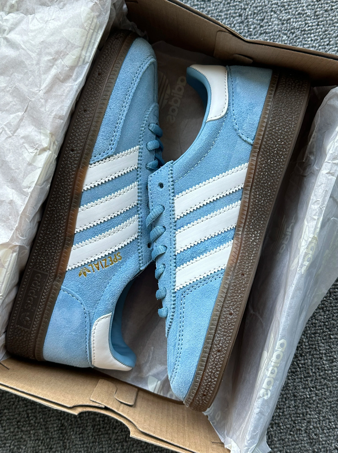 【逢甲FUZZY】Adidas Originals Handball Spezial 淺藍 天空藍 焦糖 麂皮 BD7632