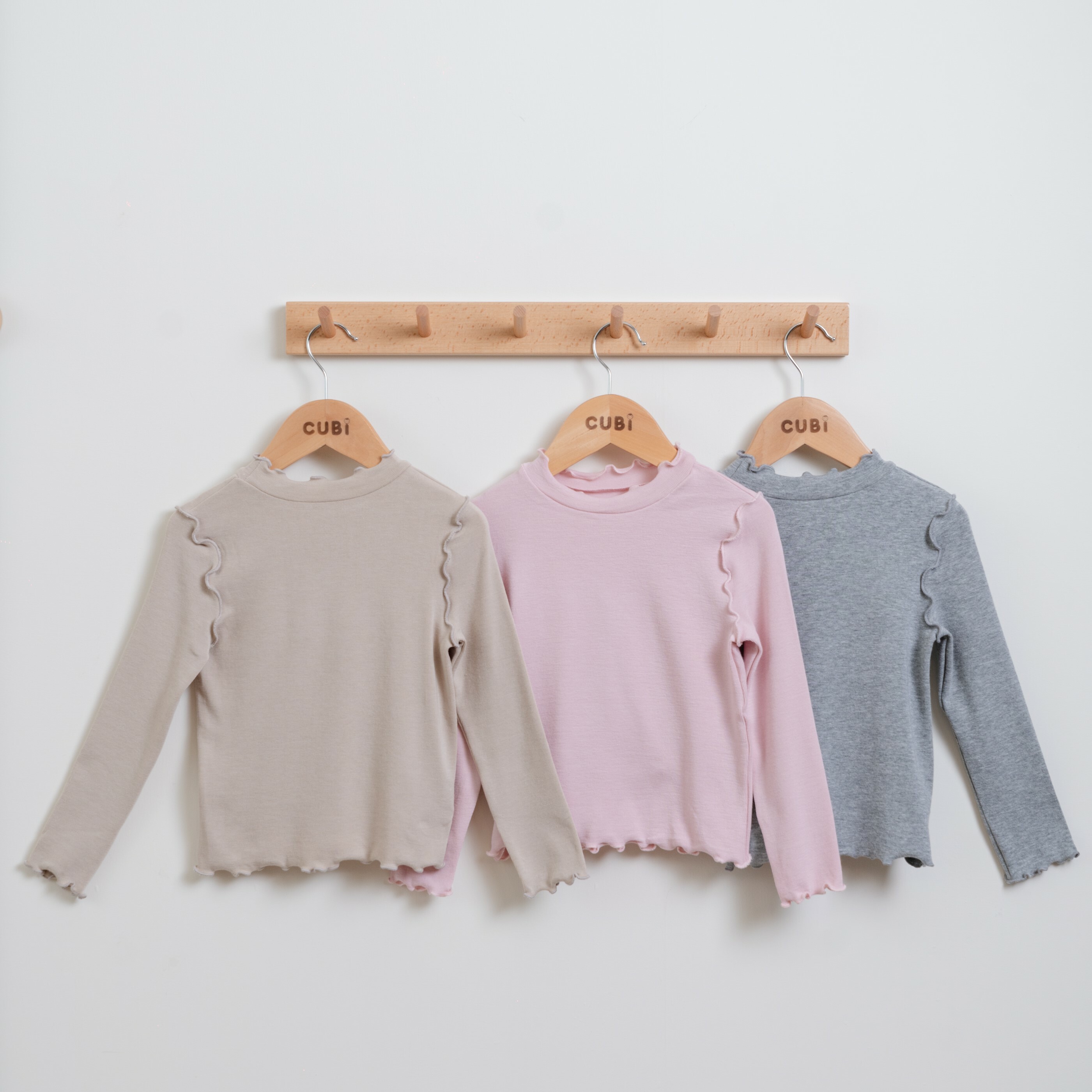 甜美木耳花邊內搭上衣（三色）