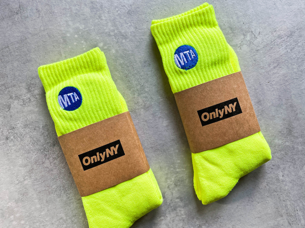 🇺🇸 ONLY NY 經典款 MTA 紐約地鐵 刺繡 長襪