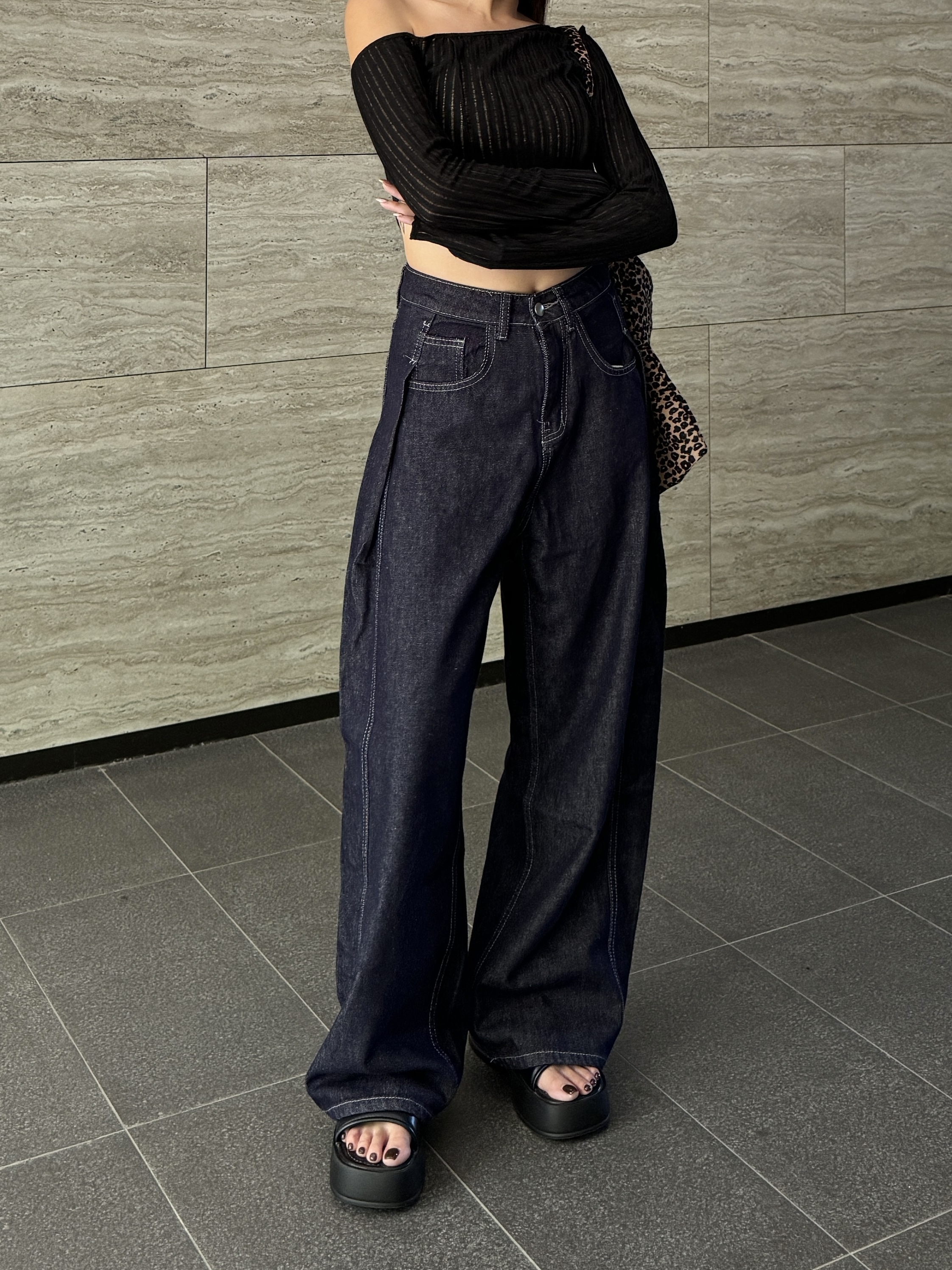 推！原色打摺牛仔落地褲