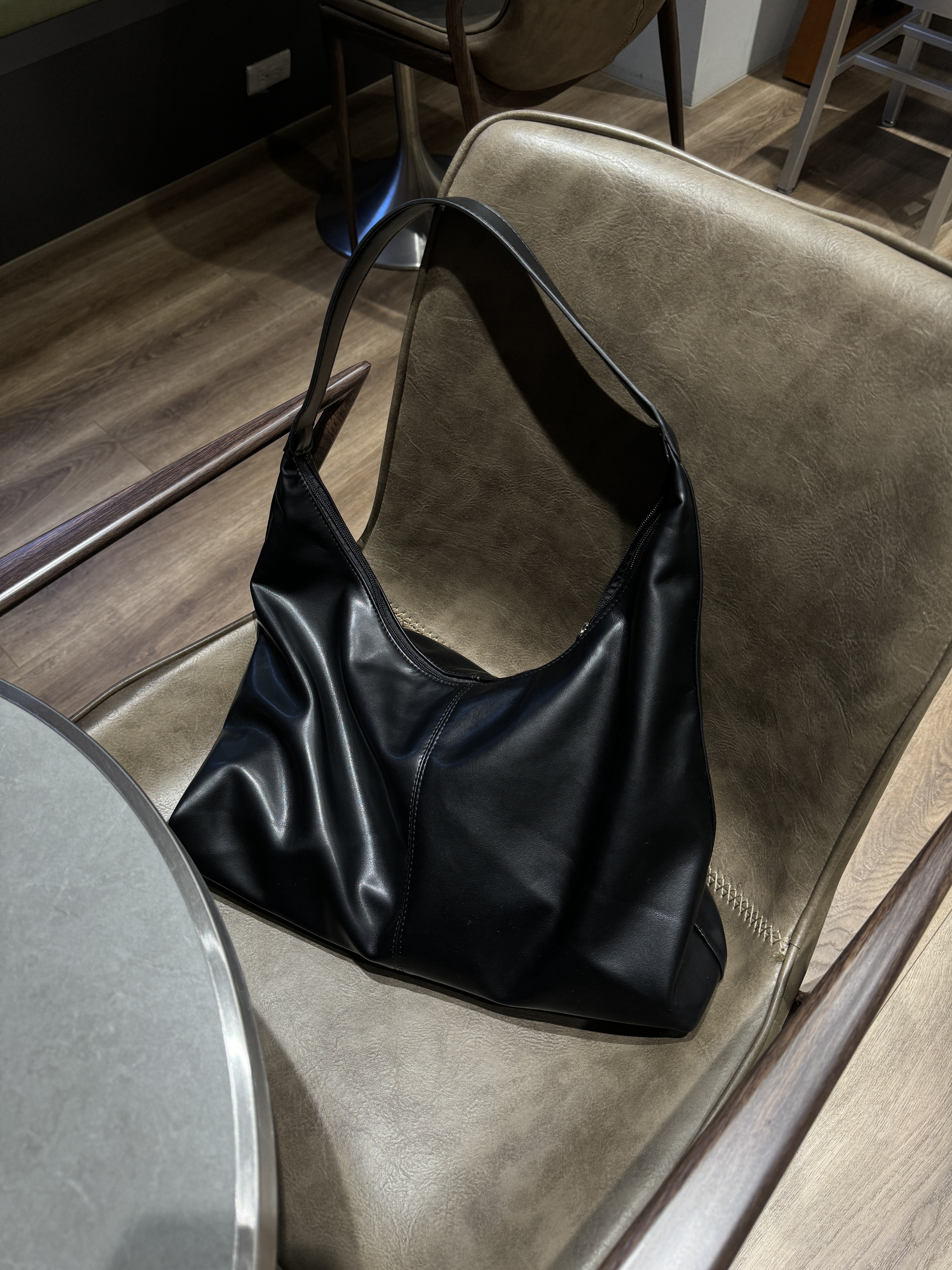 🐈‍⬛高質感單肩皮革大包