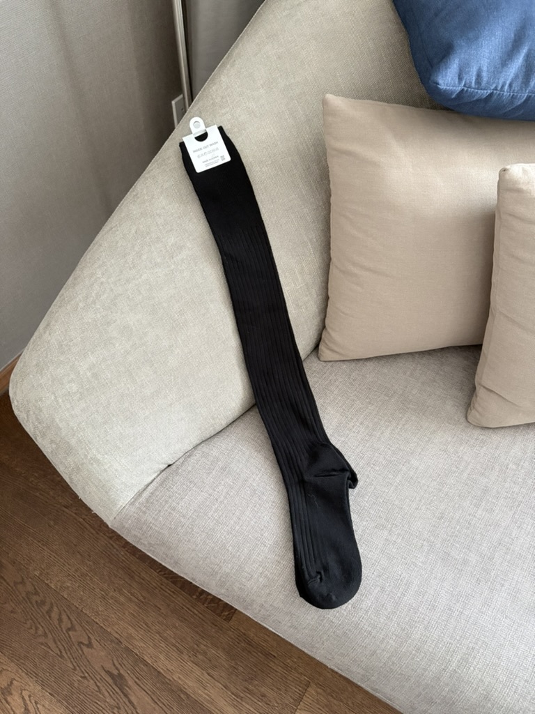 R21 過膝長襪(黑/灰)