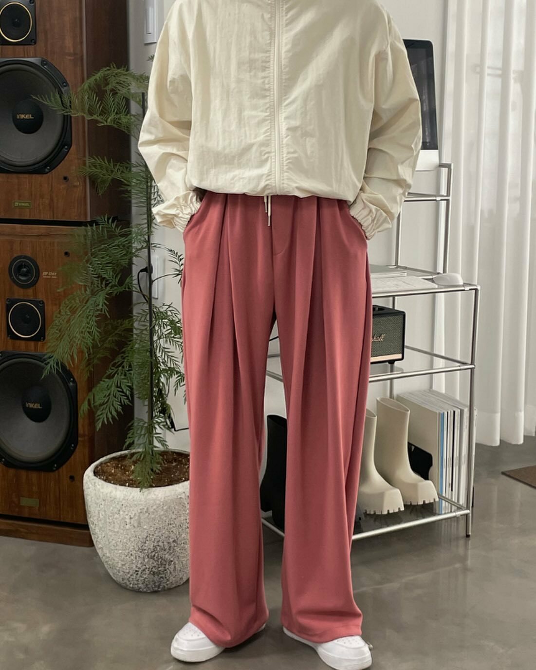 寬鬆素面運動褲棉褲