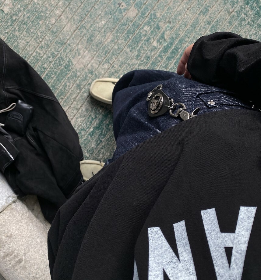 Holy in code 日常 仿舊 金屬 皮革 配件 鑰匙圈