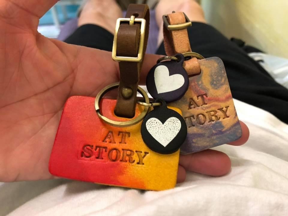 🔨 打造一個屬於你嘅皮革行李牌，鎖匙扣