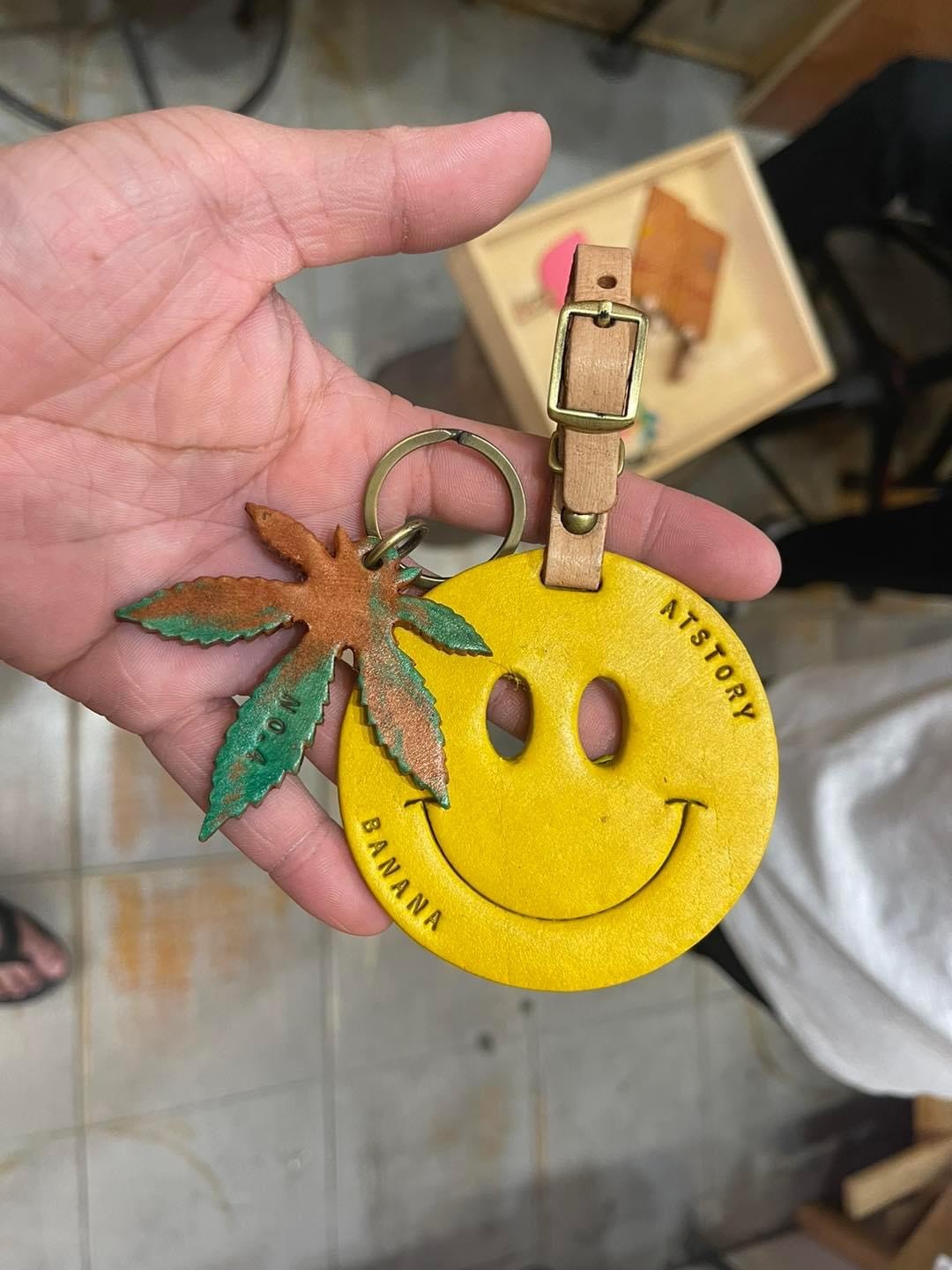 🔨 打造一個屬於你嘅皮革行李牌，鎖匙扣