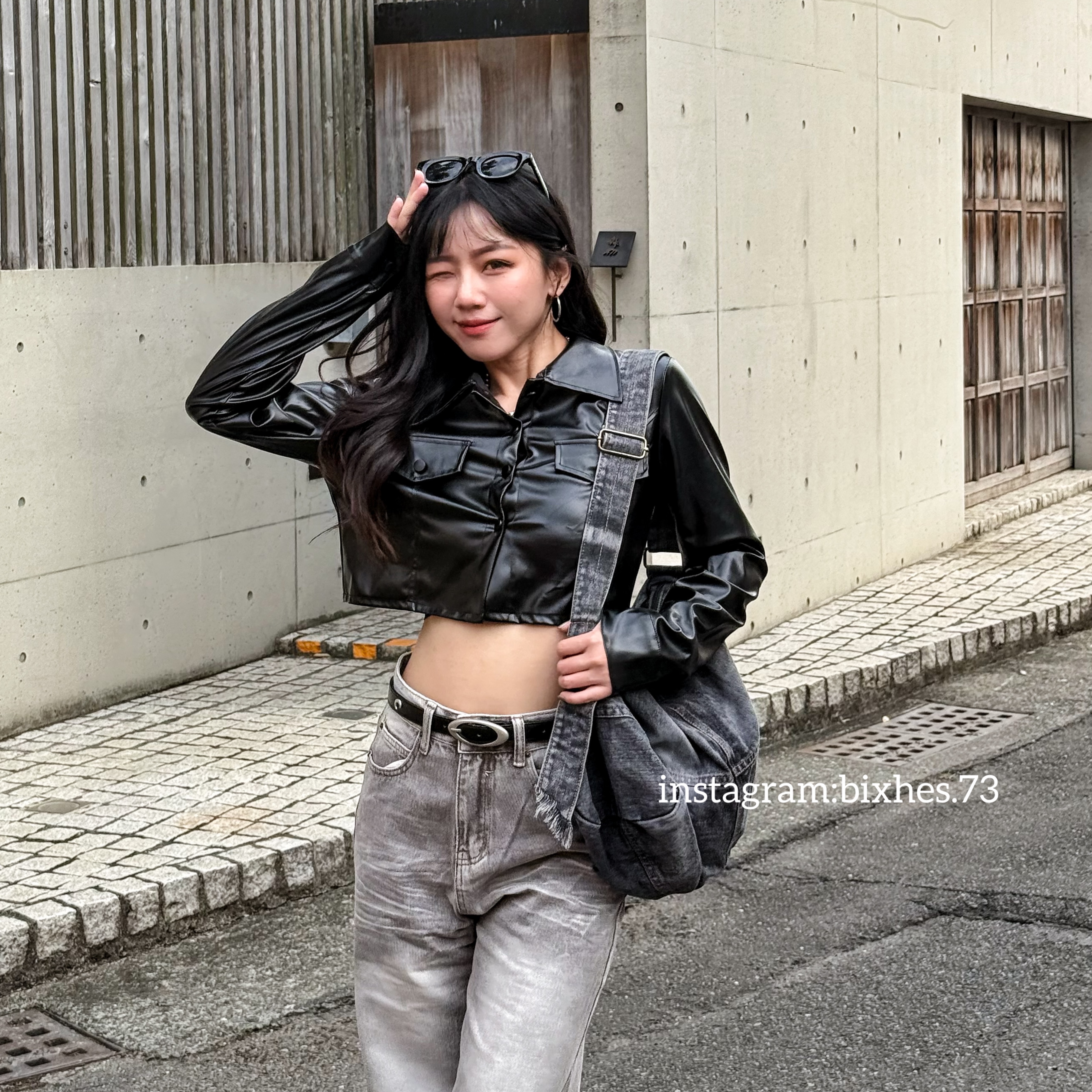 軟皮短版長袖襯衫(G00044)