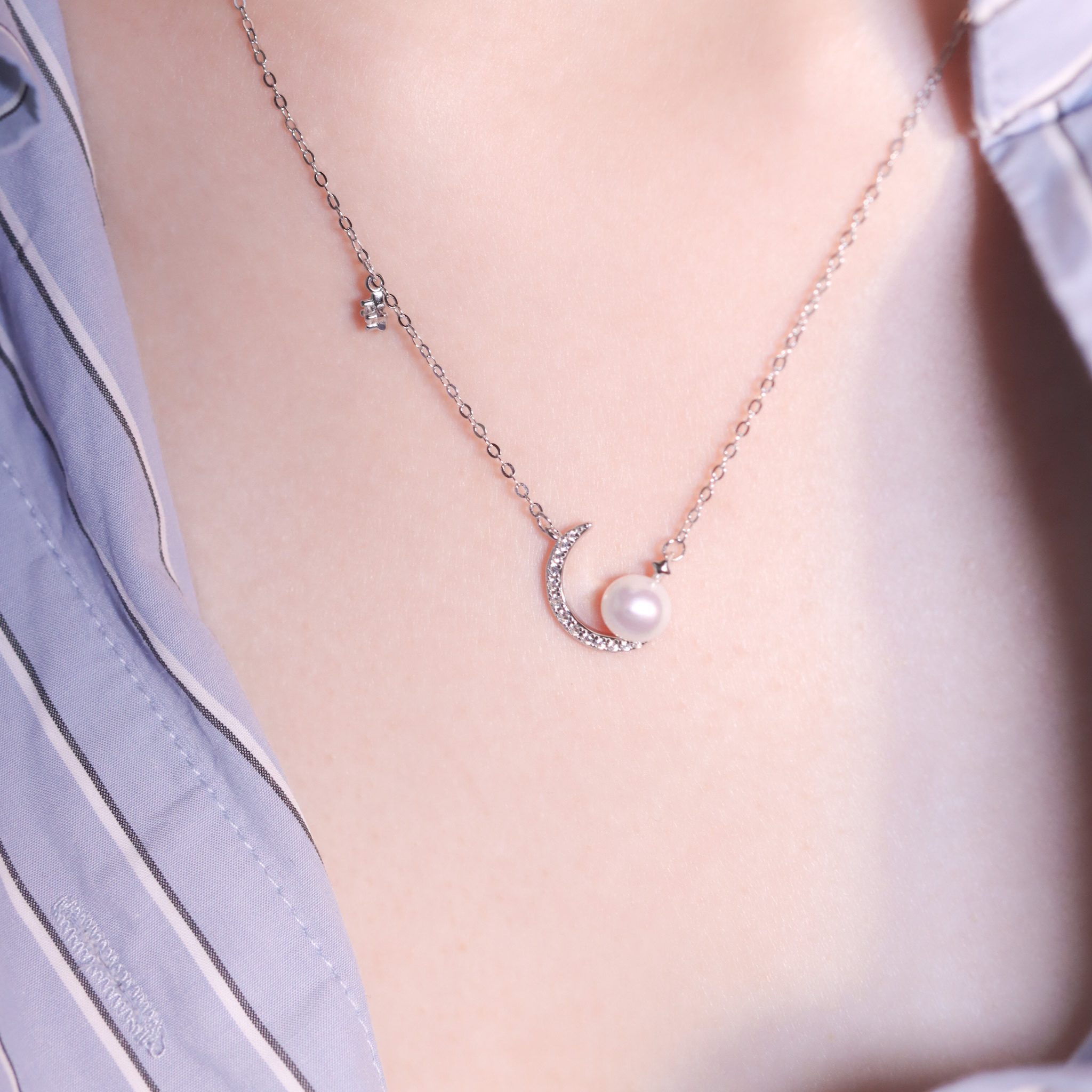 | 925 Silver・White Gold・Pearl | Preface Of The Moon Necklace | NE1224 |