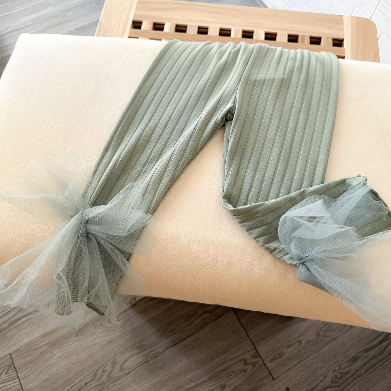 【限量】抹茶綠紗紗蝴蝶結內搭褲