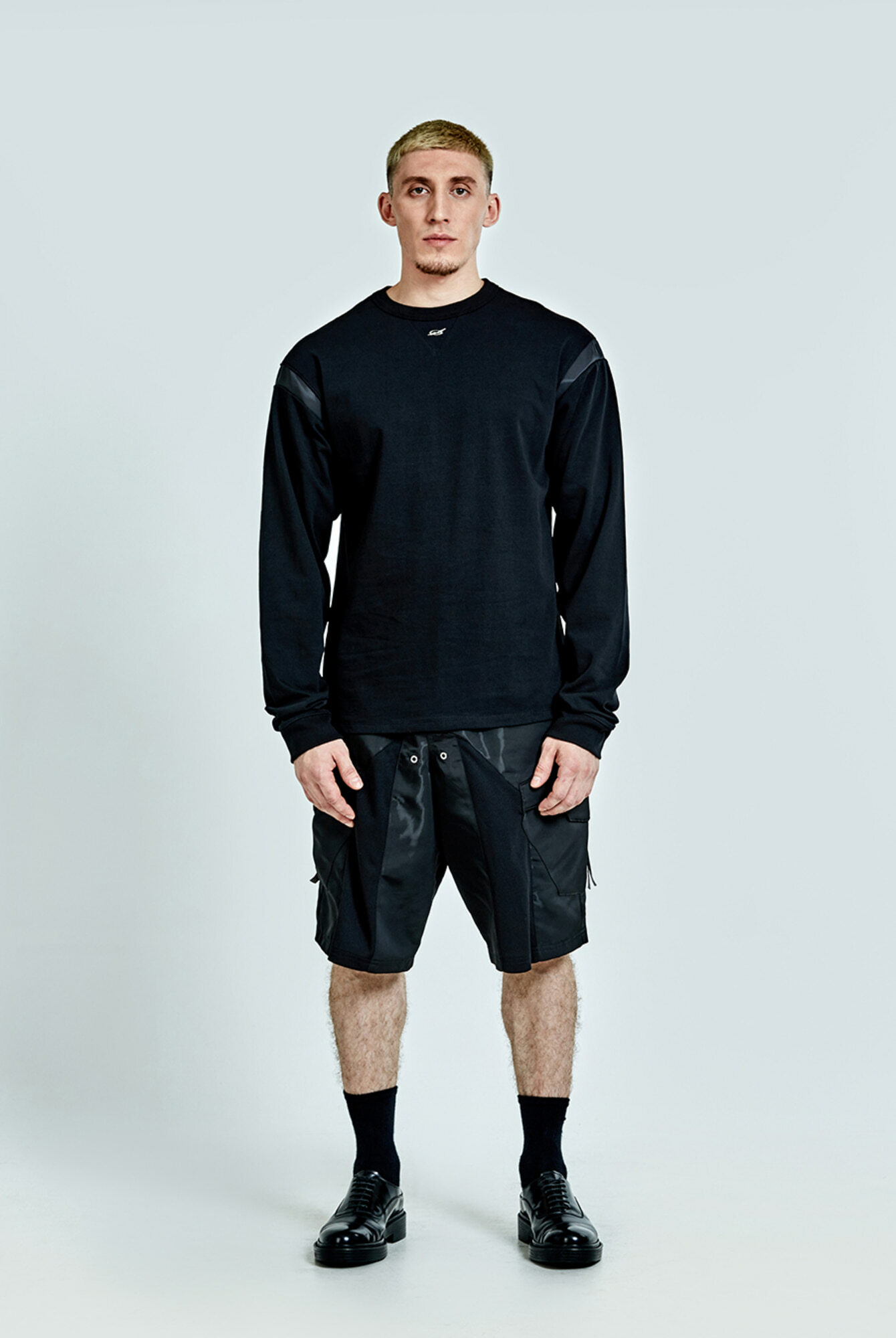 曲線拼接長袖上衣－黑