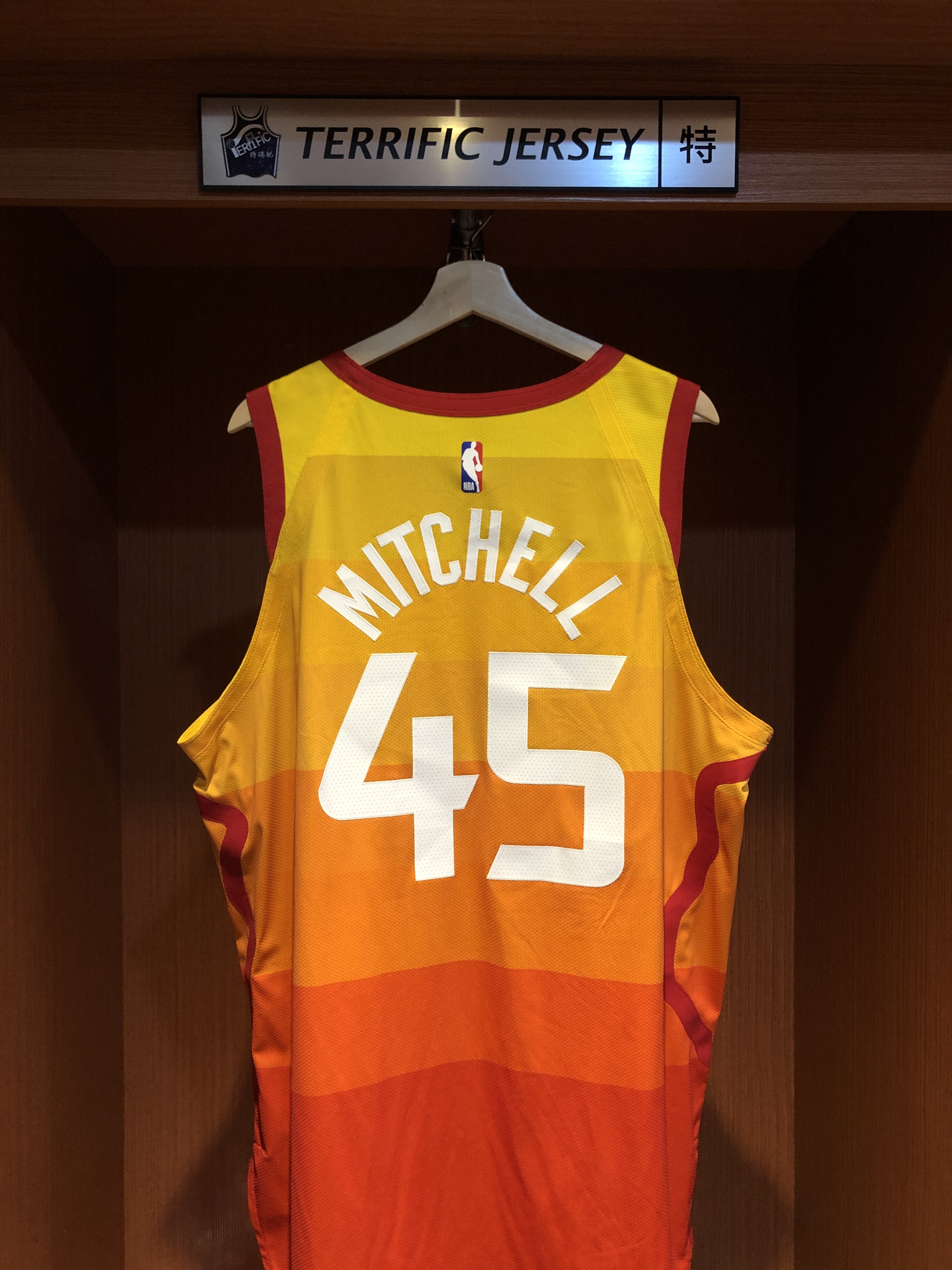 NBA球衣 Donovan Mitchell 猶他爵士城市 漸層 City Nike Authentic 球員版 電繡 全新