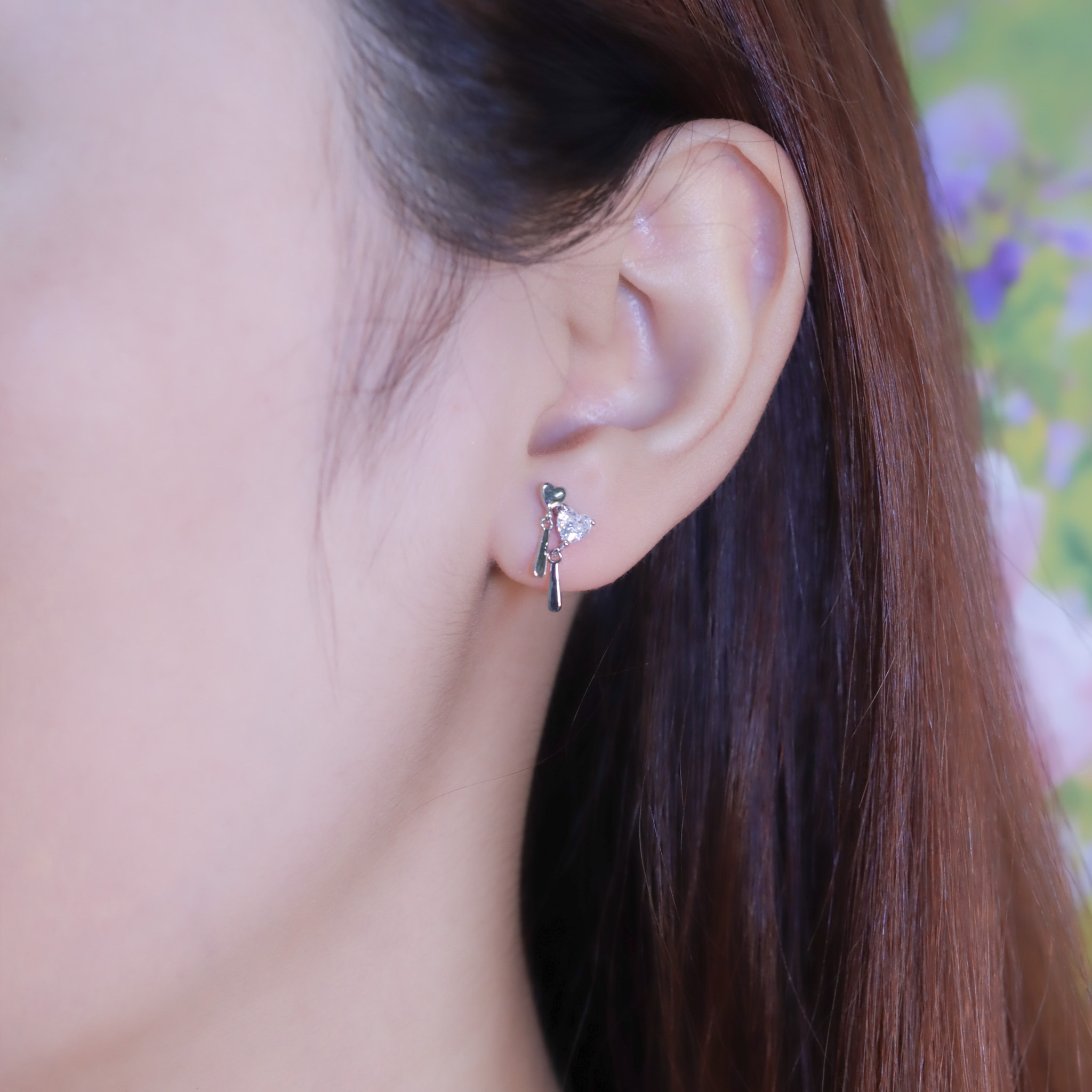 | 999 Silver・White Gold | Love Fall Earrings | EA0830 |