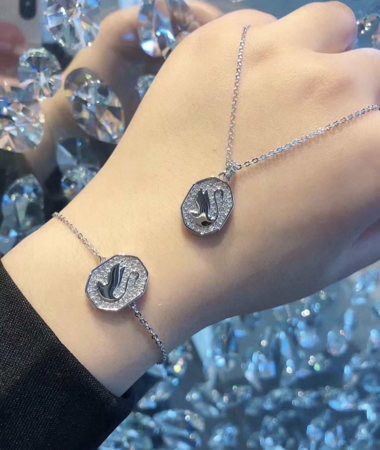 【預購】SWAROVSKI G0913103 Signum 手鏈