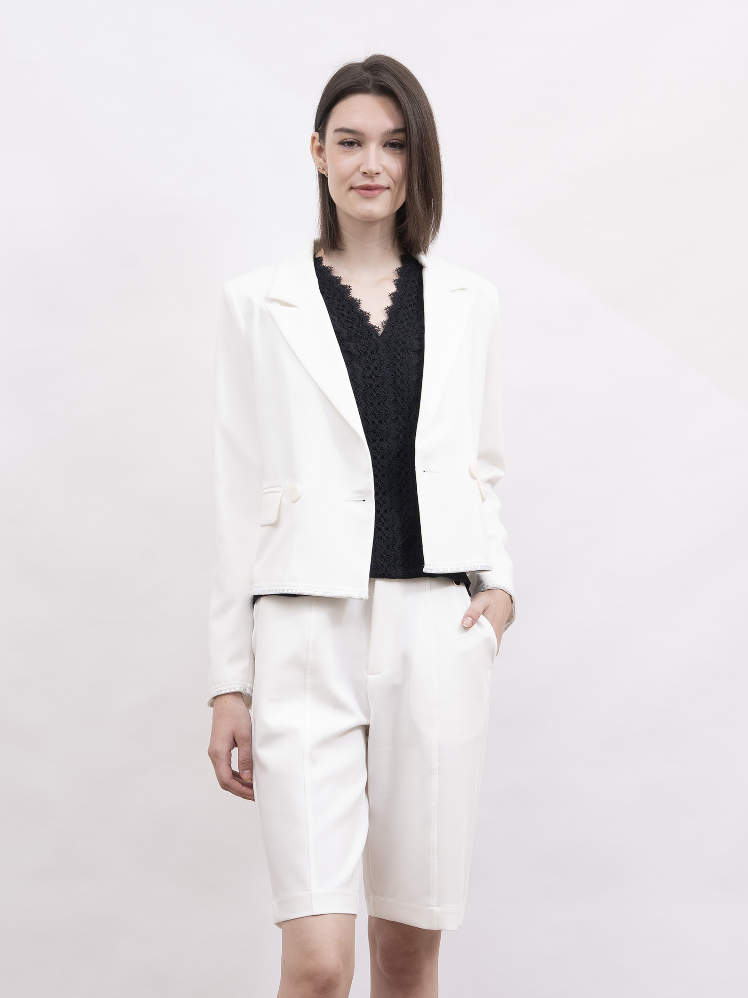 mi-tu 閃石短版西裝外套