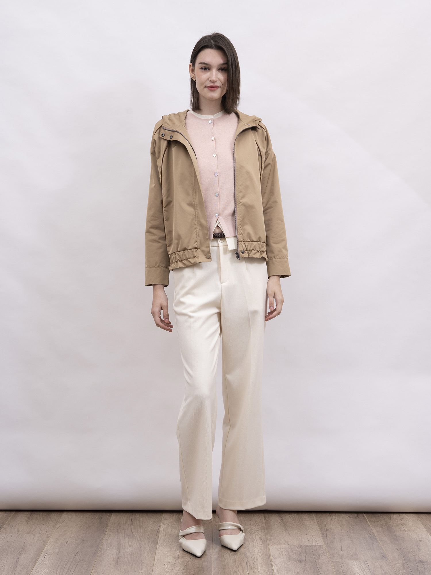 mi-tu 拉鏈連帽防風外套