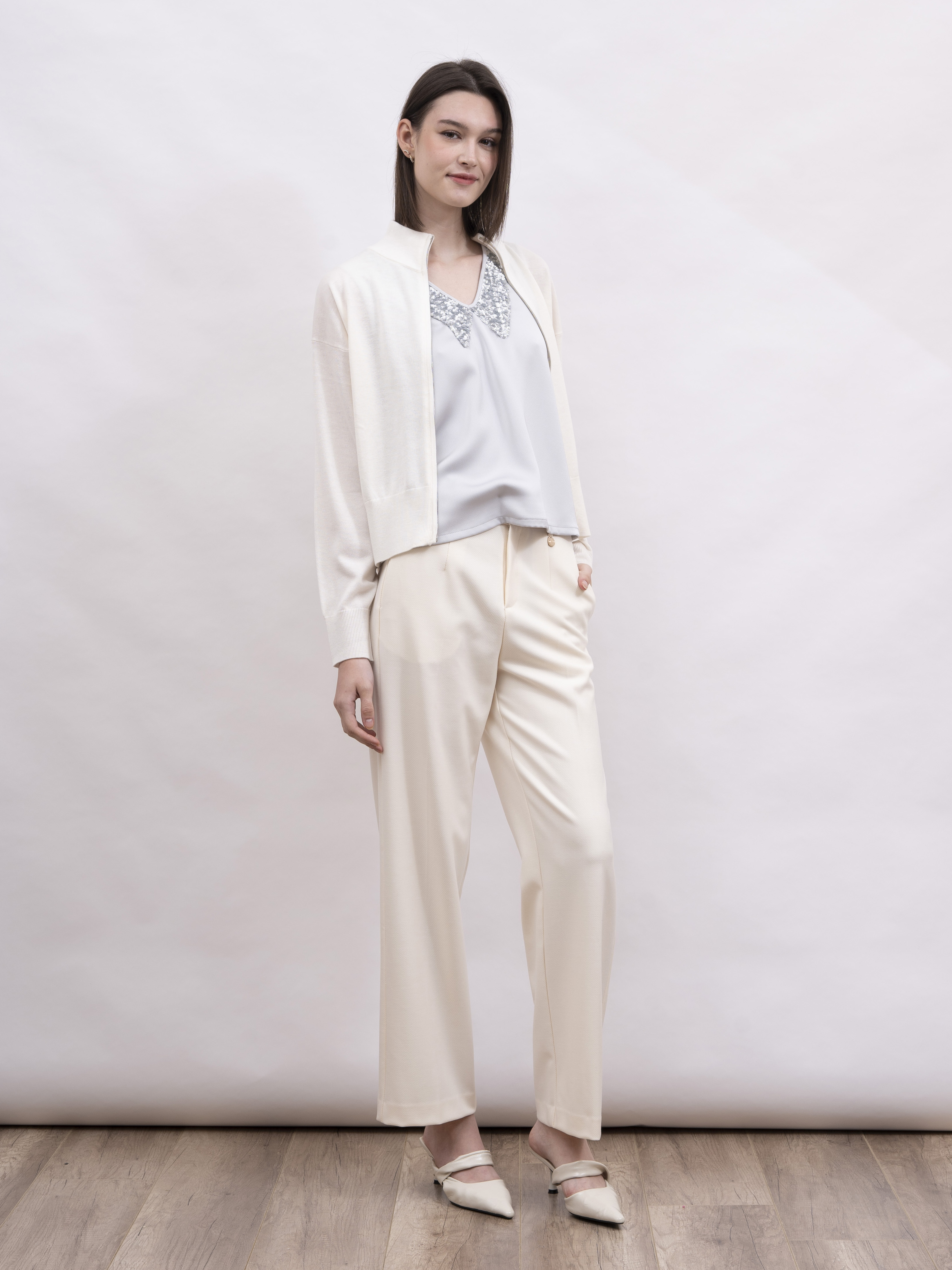 mi-tu 珠片V領背心